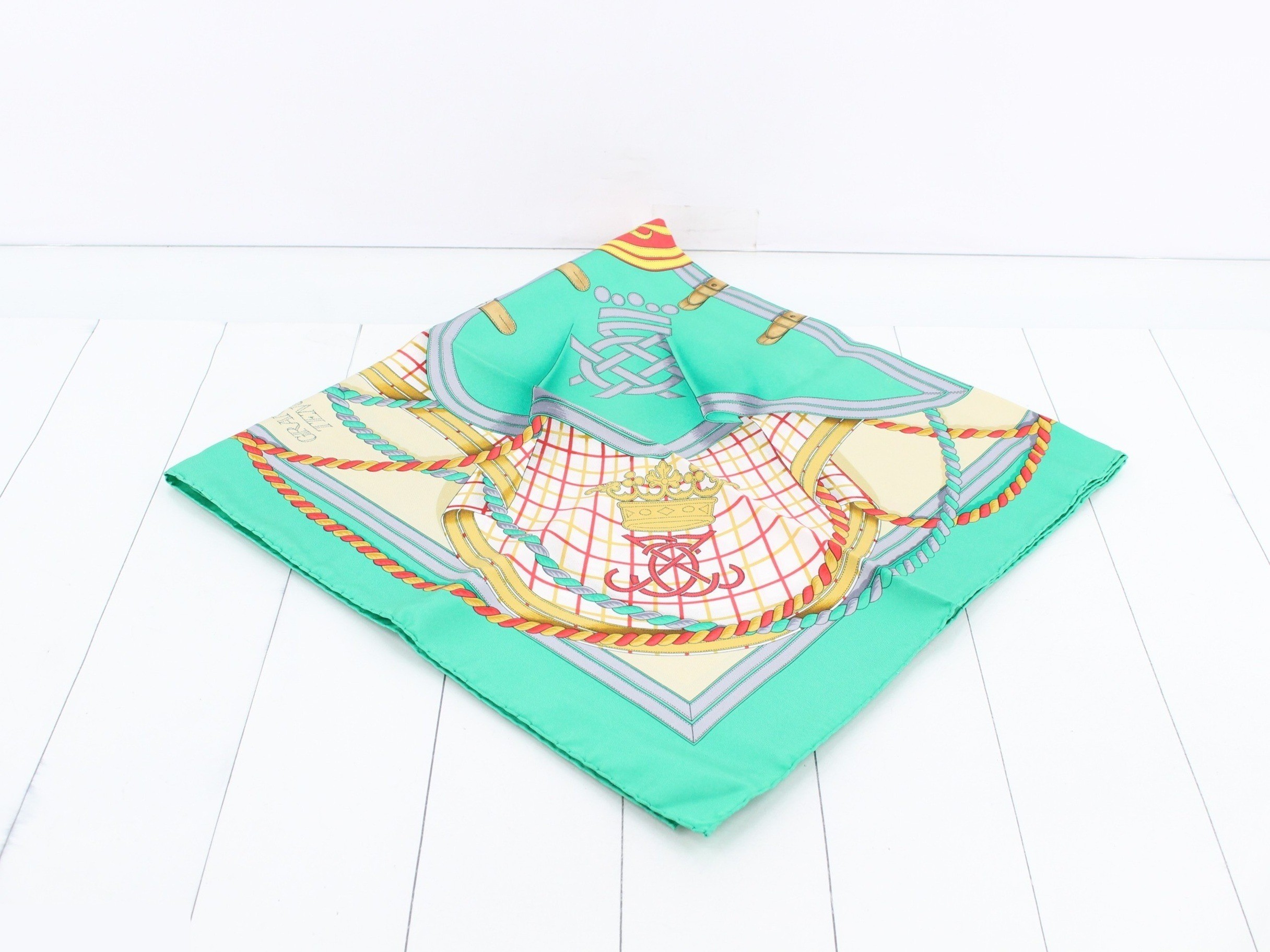 Scarf, green — view 2