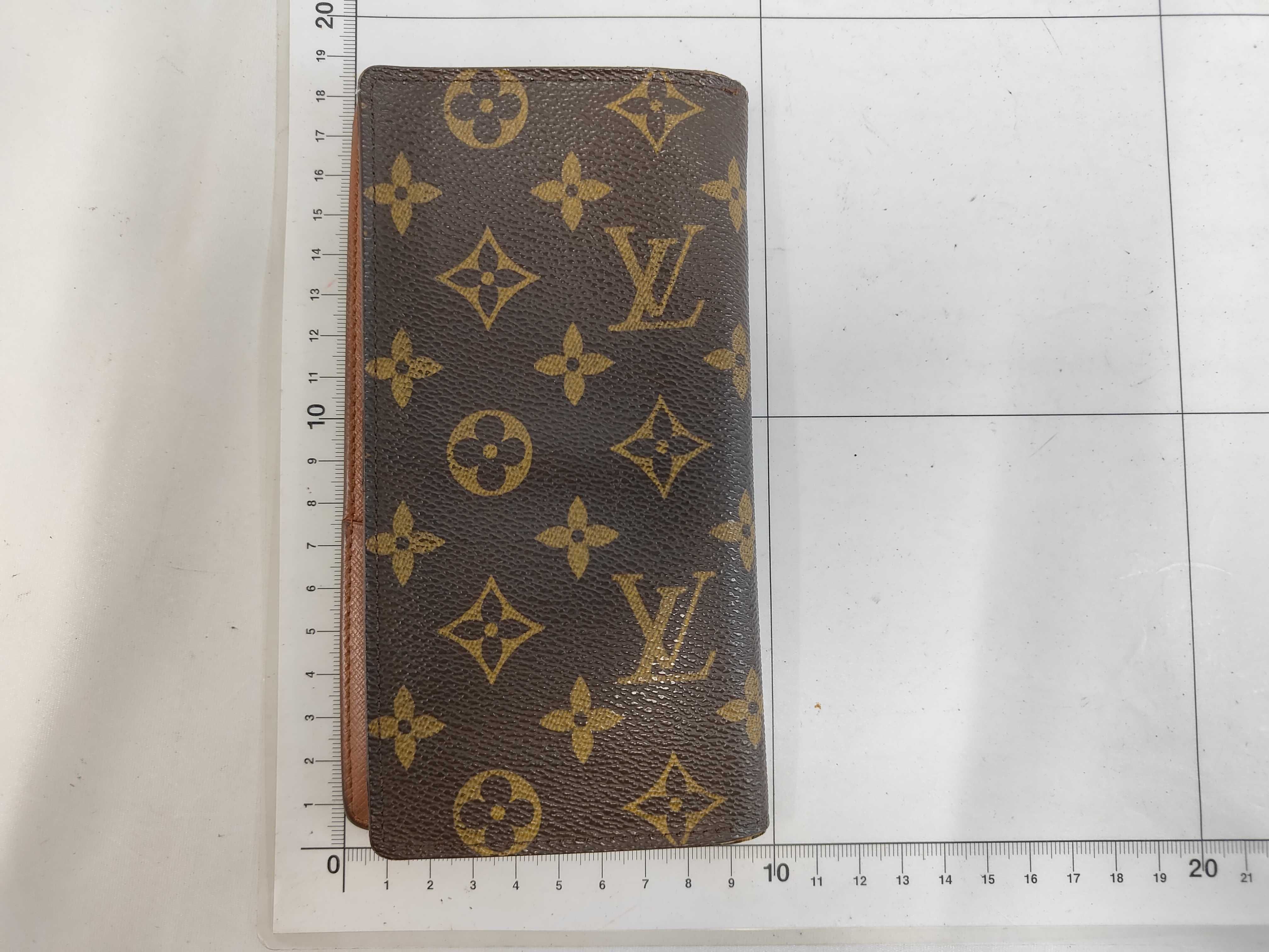 Monogram / Portefeuille Cardholder / M61823 / CT1926 / Long Wallet / PVC Wallet — view 2