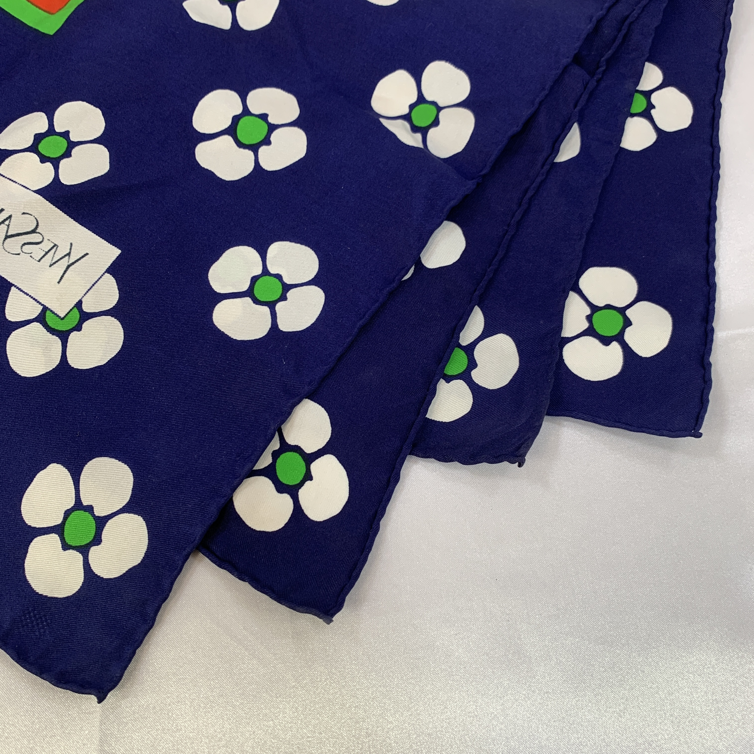 scarves and other accessories — view 7