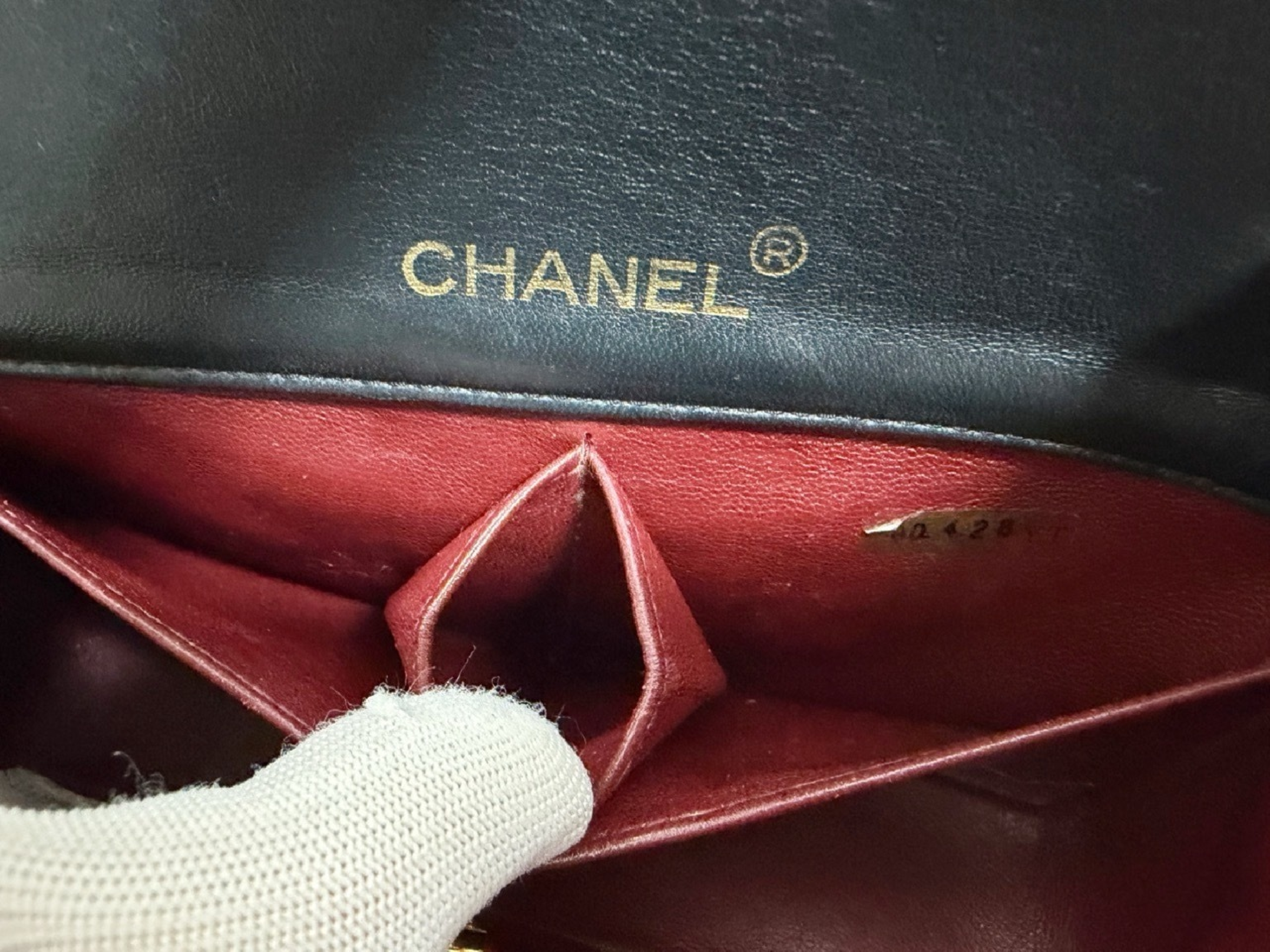 Full Flap Mini Black No. 1 Guarantee Card Shoulder Bag — view 10