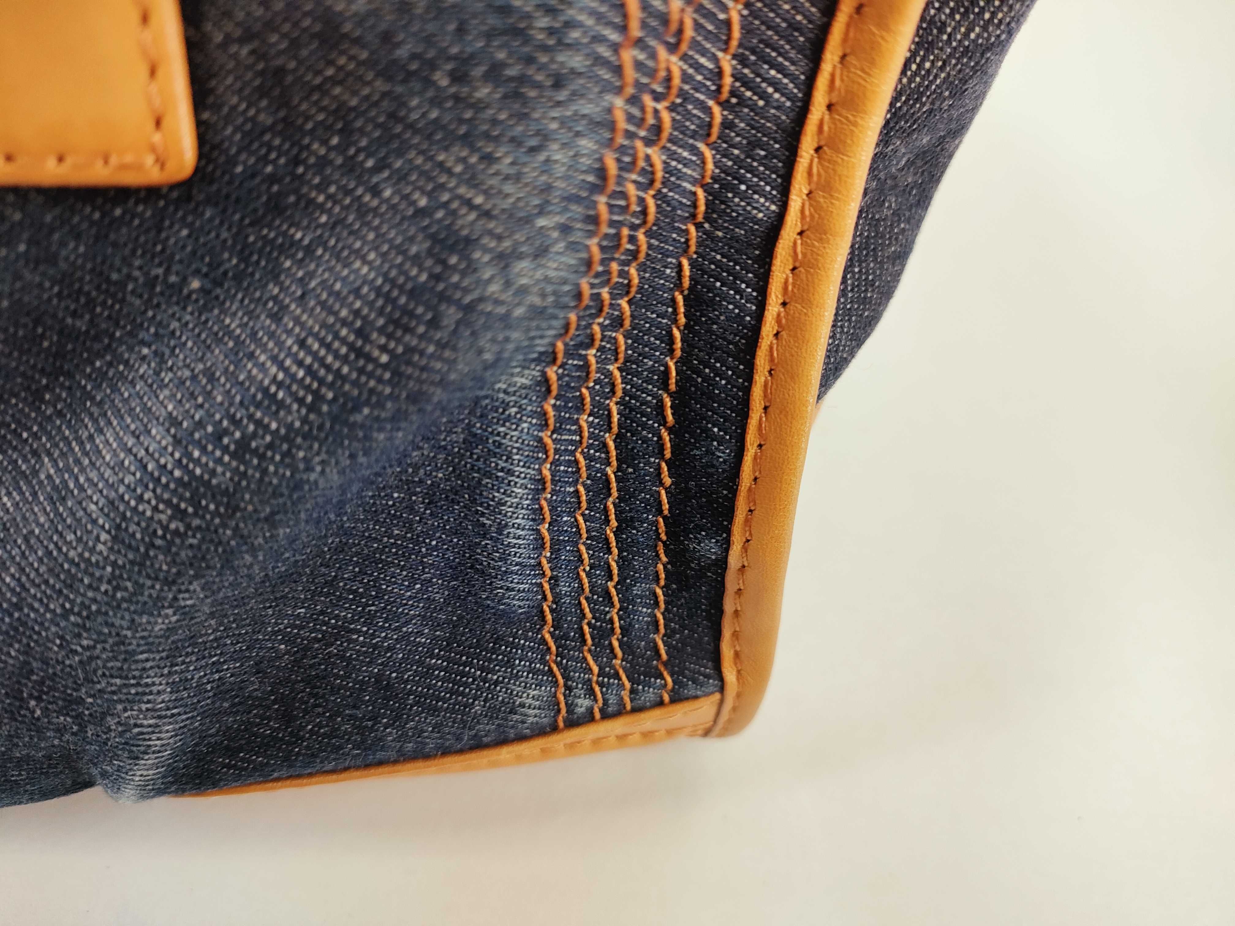 Amazona 28 Denim Handbag — view 10