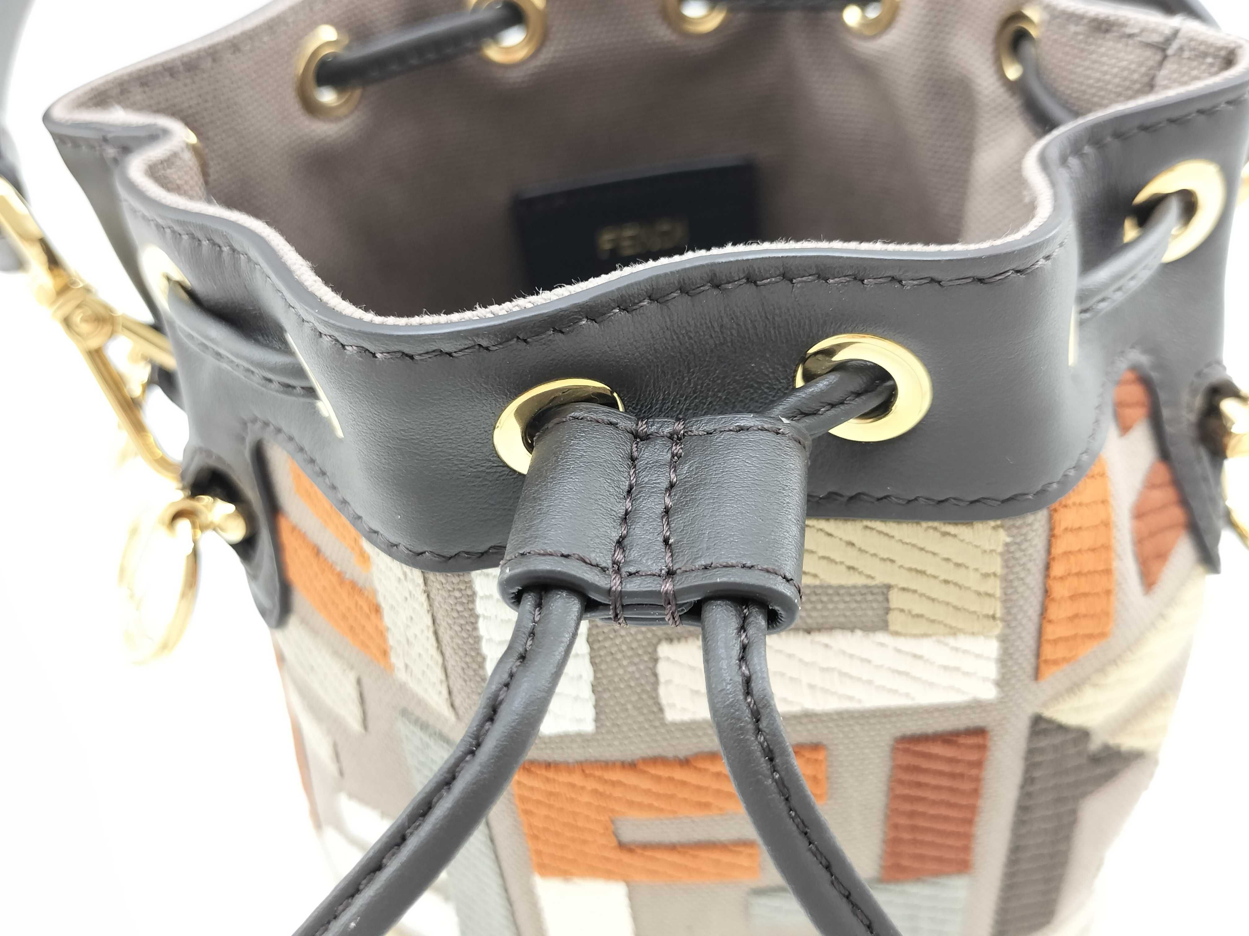 8BS010 Montresor Handbag — view 8