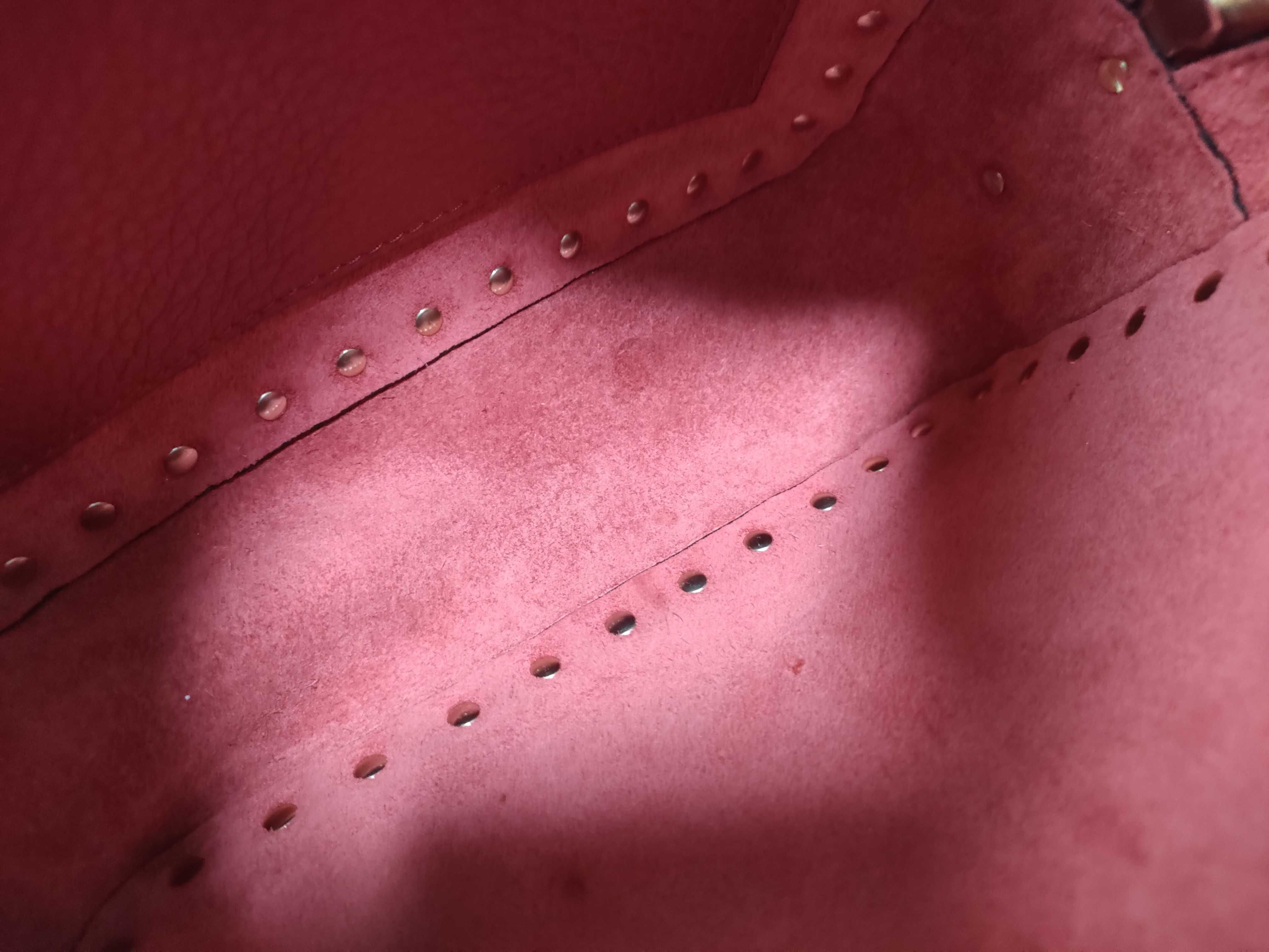Rockstud Leather Small Crossbody Bag Red QW1B0809 Shoulder Bag — view 12