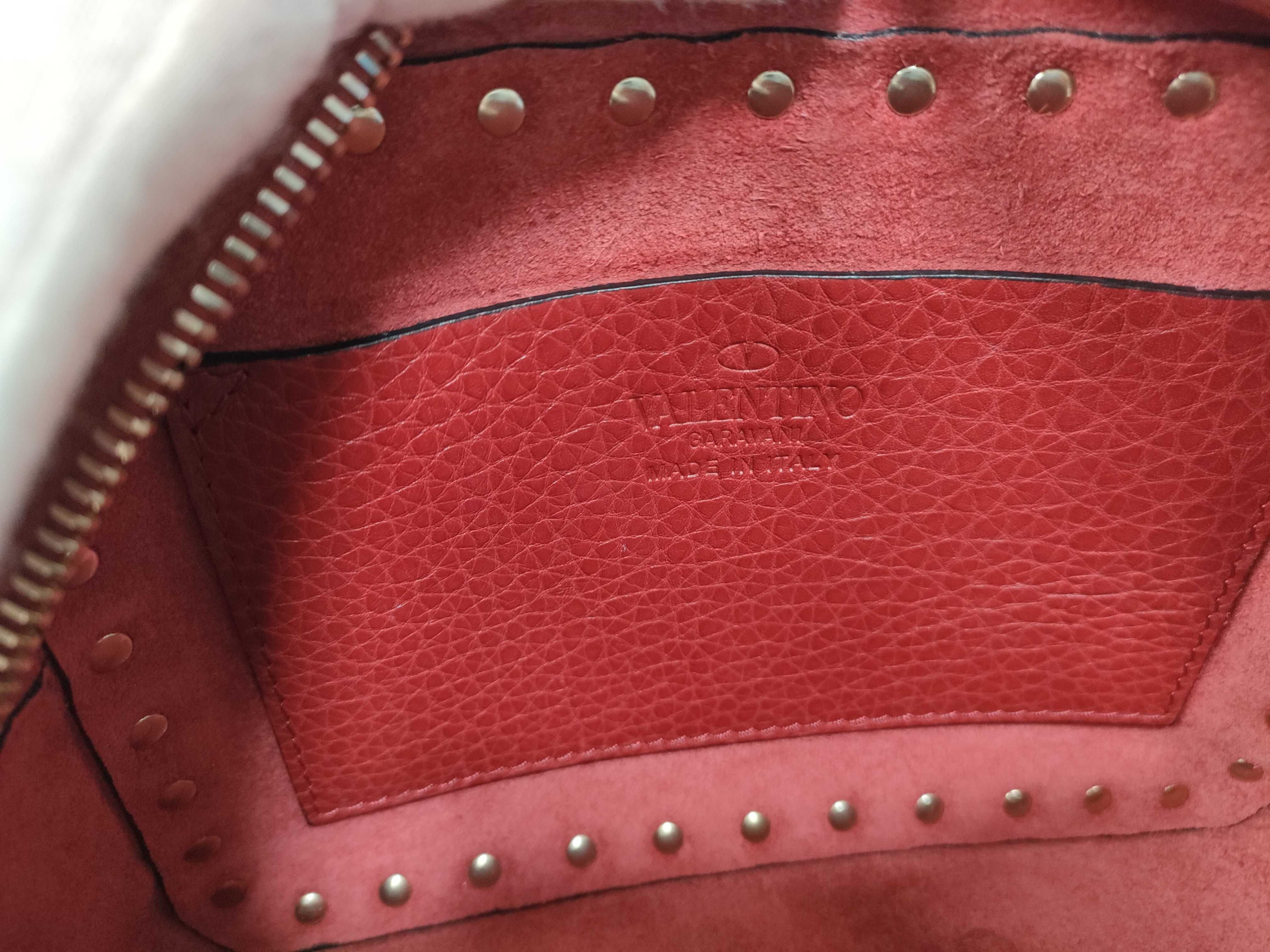 Rockstud Leather Small Crossbody Bag Red QW1B0809 Shoulder Bag — view 13