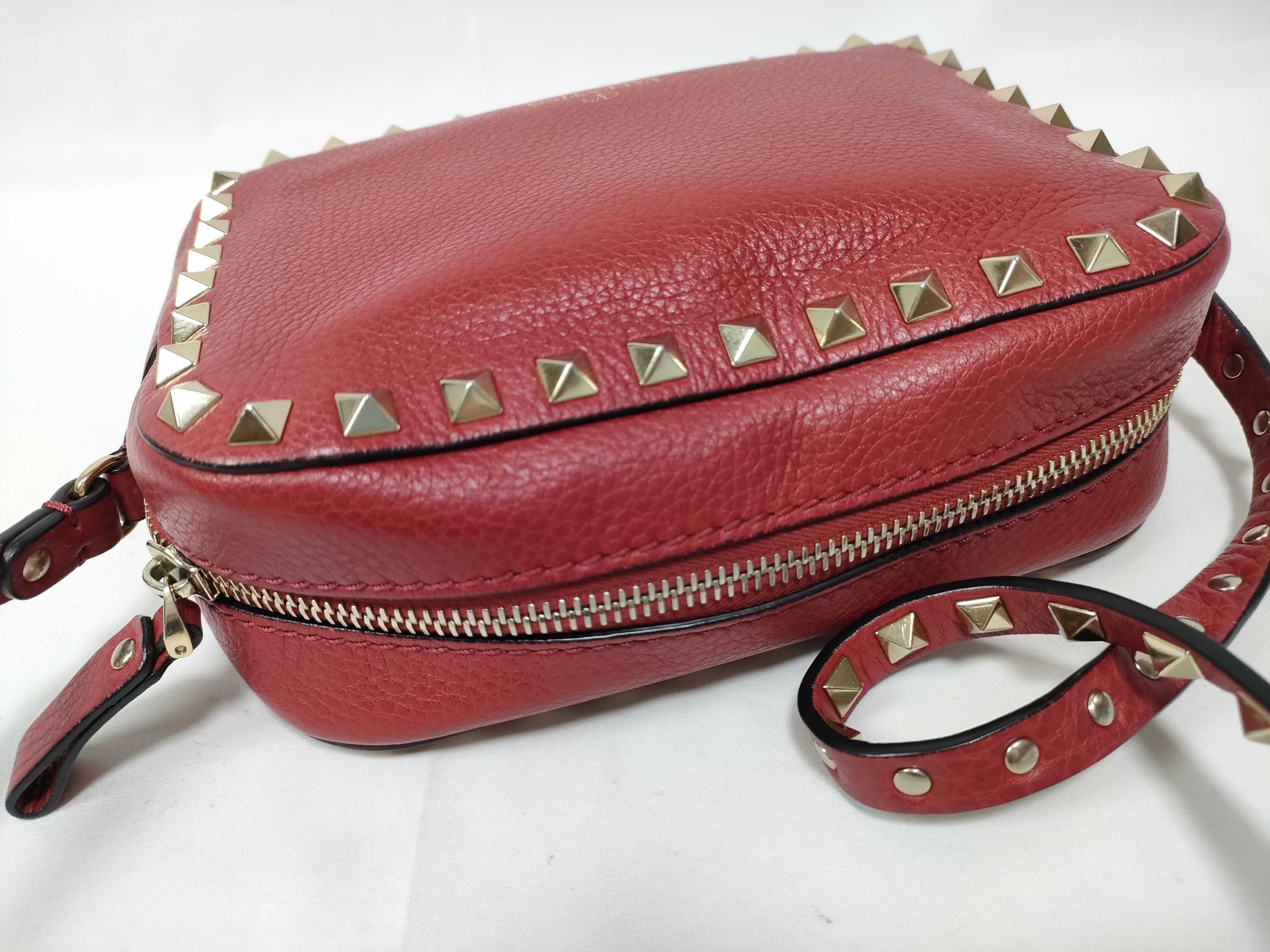 Rockstud Leather Small Crossbody Bag Red QW1B0809 Shoulder Bag — view 10