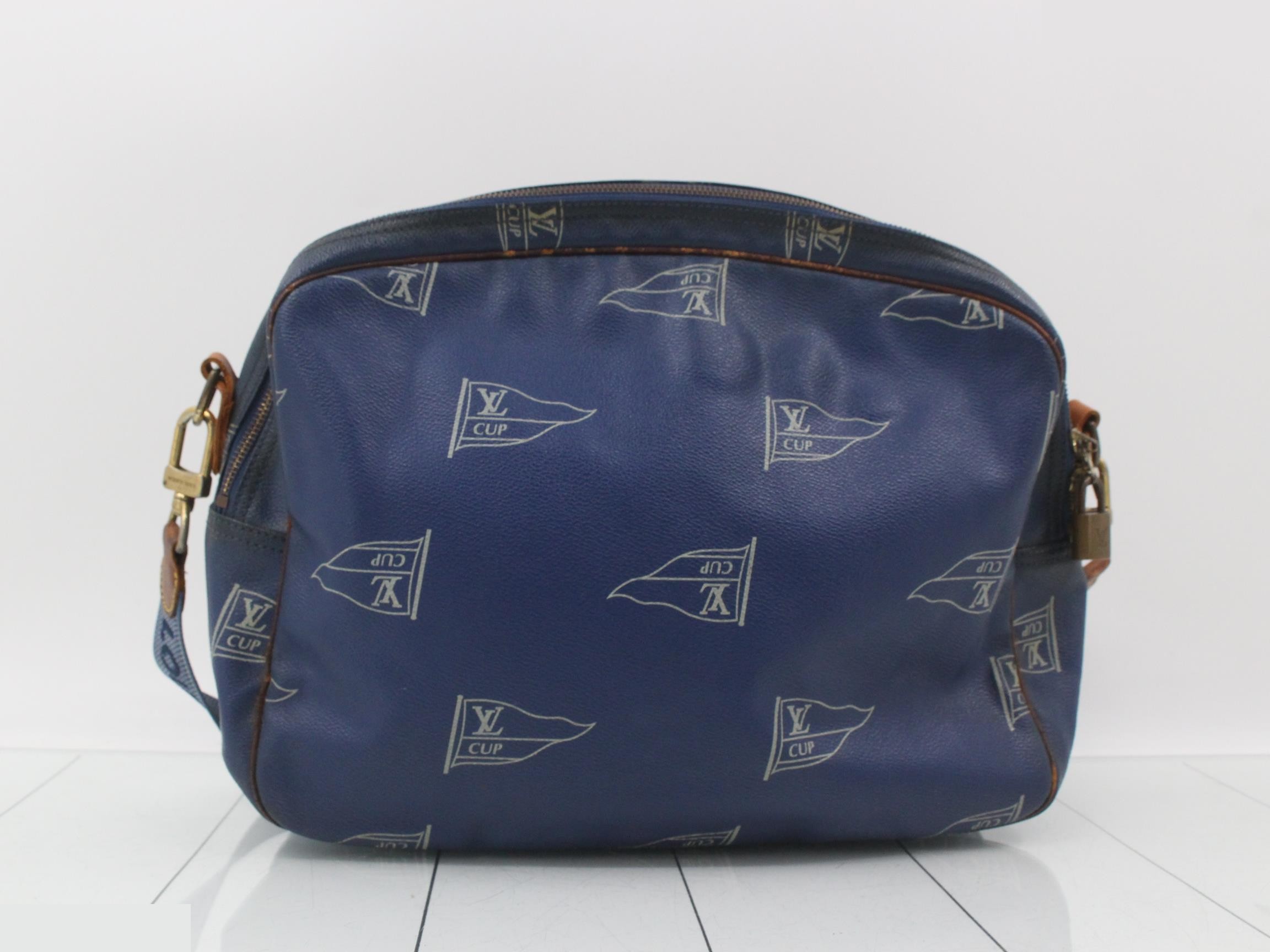 Cup Sac Cows Shoulder Bag — view 2