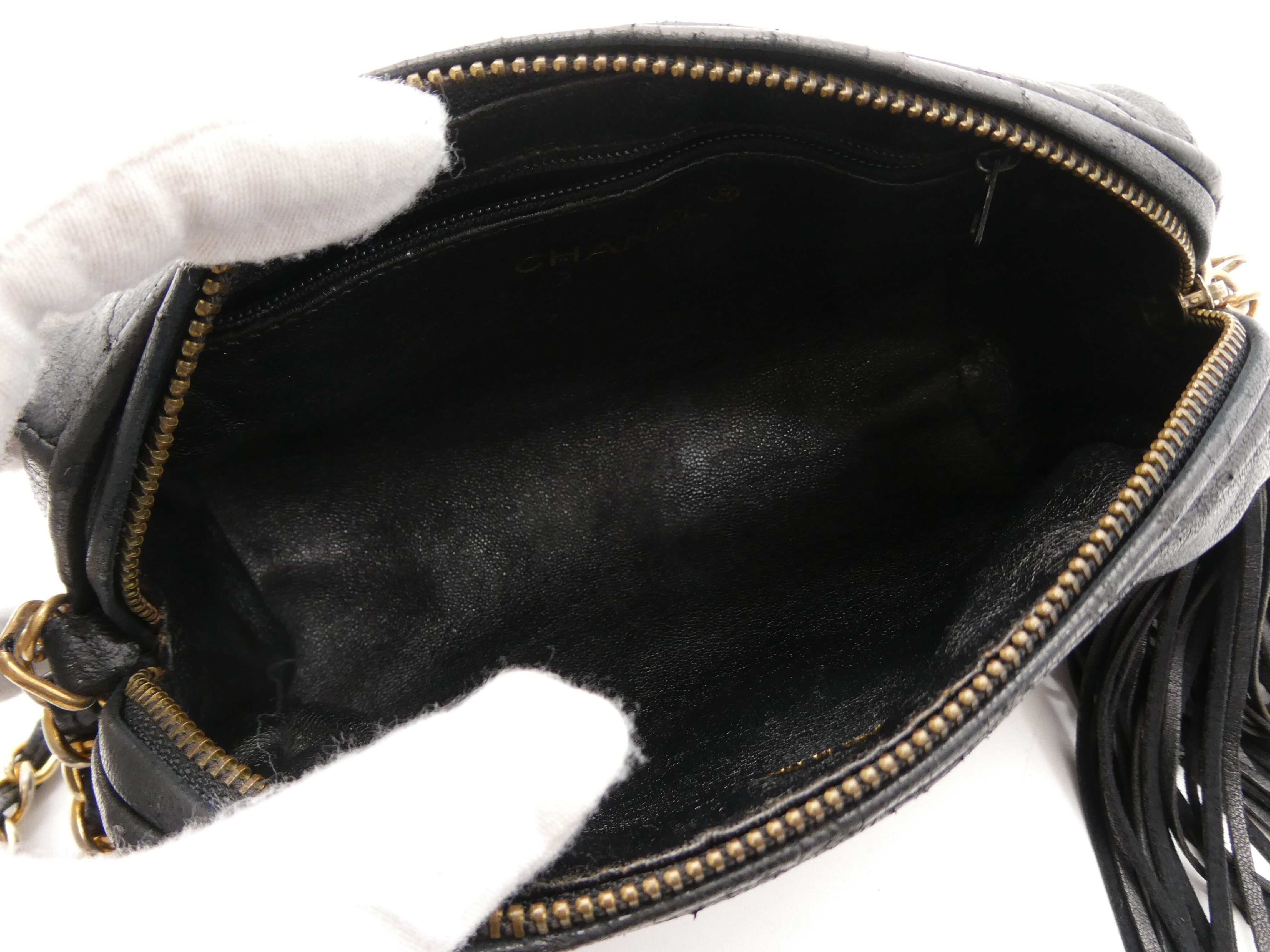 Matelassé Coco Mark Fringe Chain Shoulder Bag — view 7