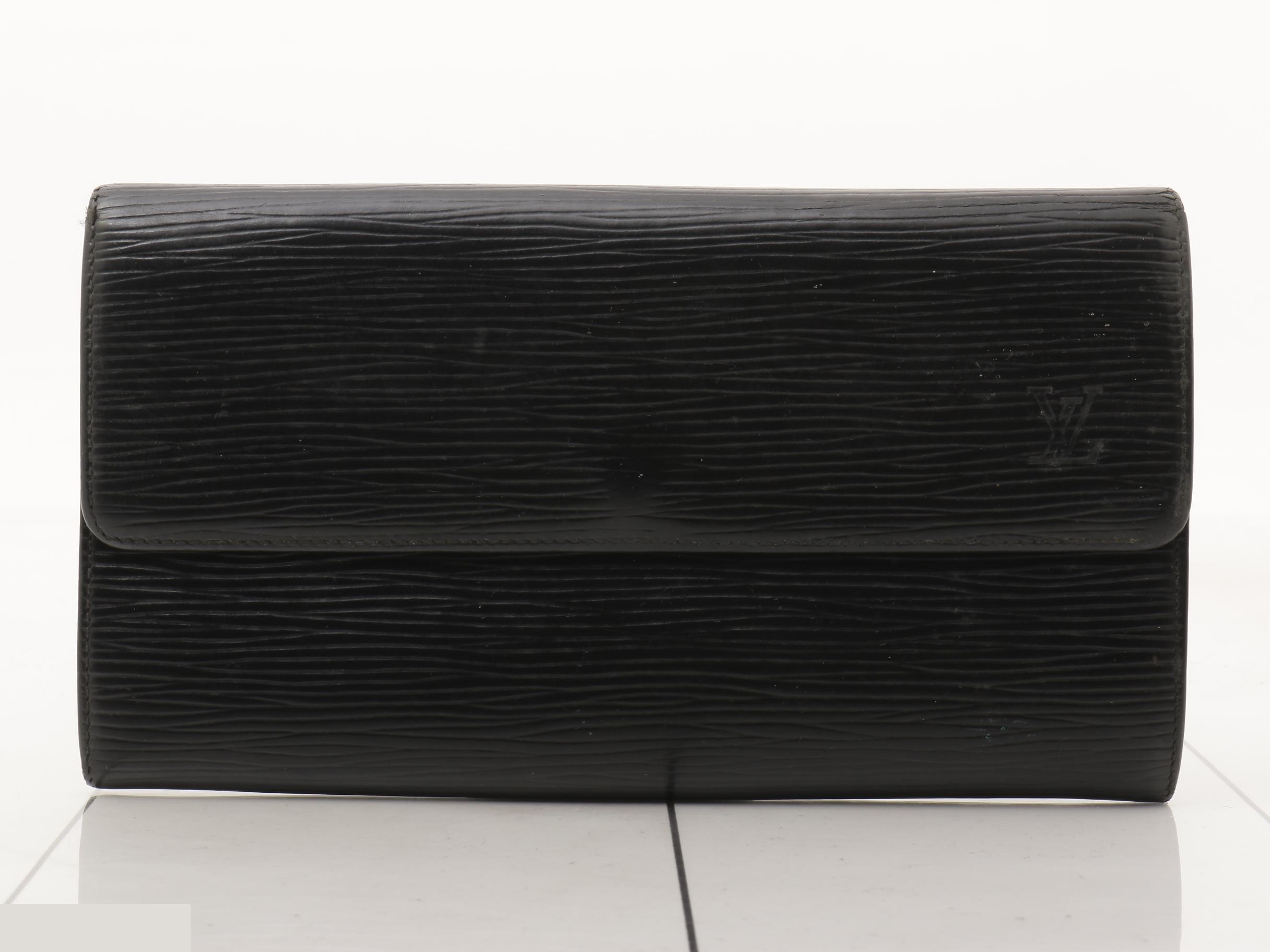 Epi Pochette Portemonnaie Credit Noir Tri-fold Long Wallet