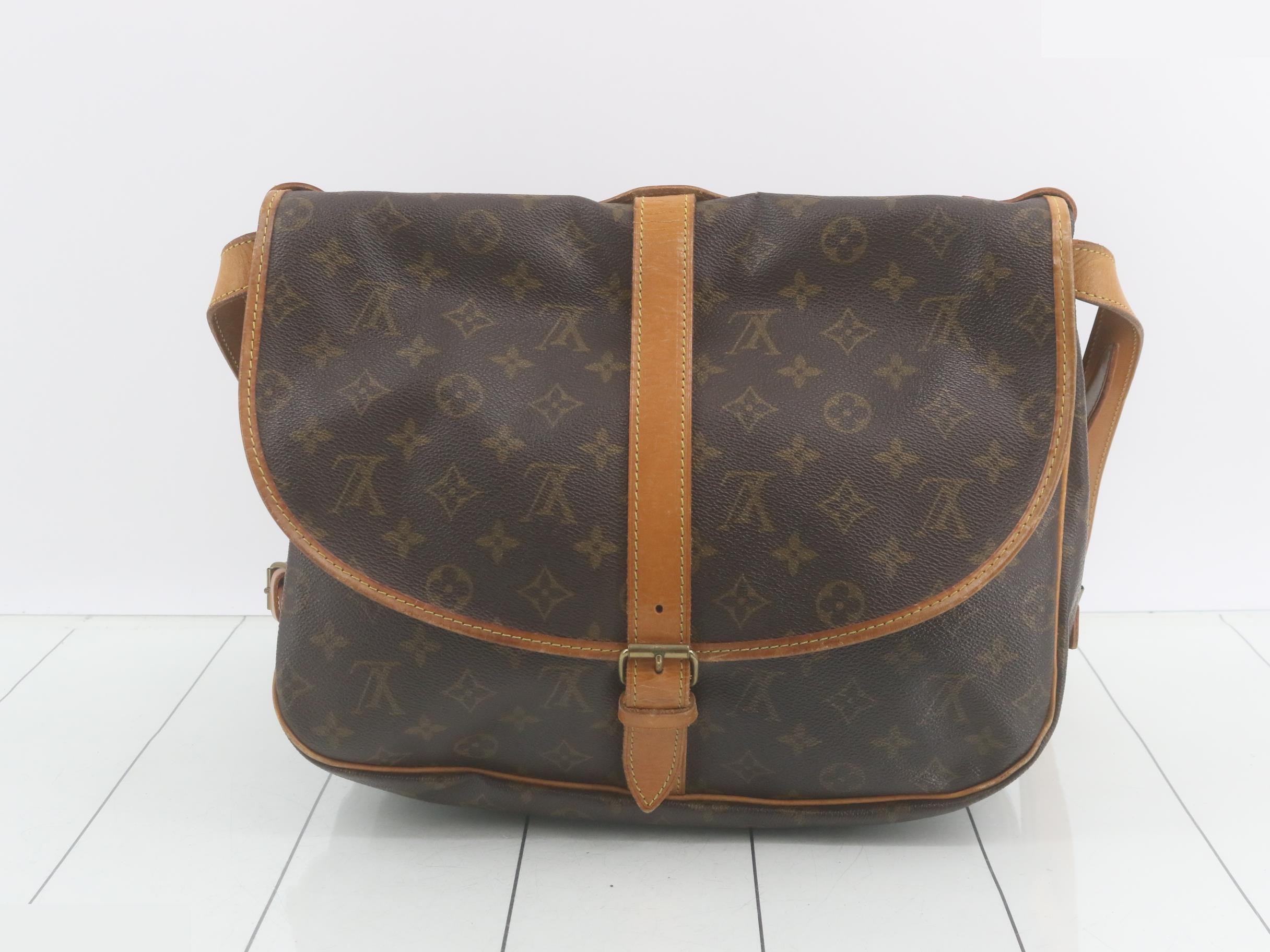 Monogram Saumur 35 Shoulder Bag M42254 — view 2
