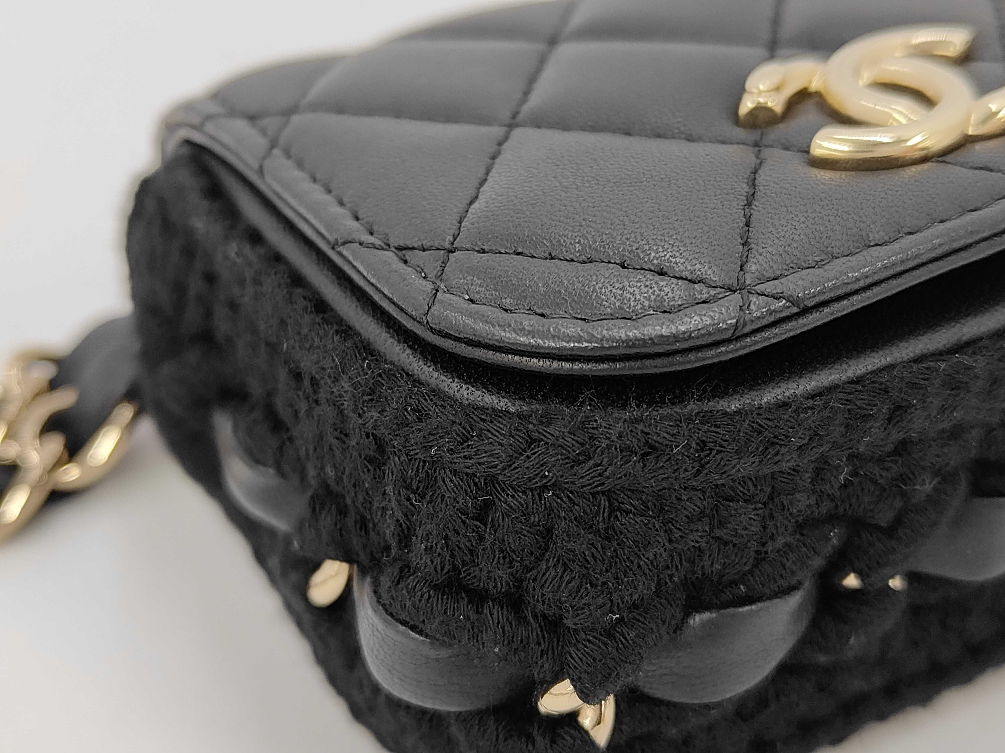 Chain Shoulder Bag — view 7