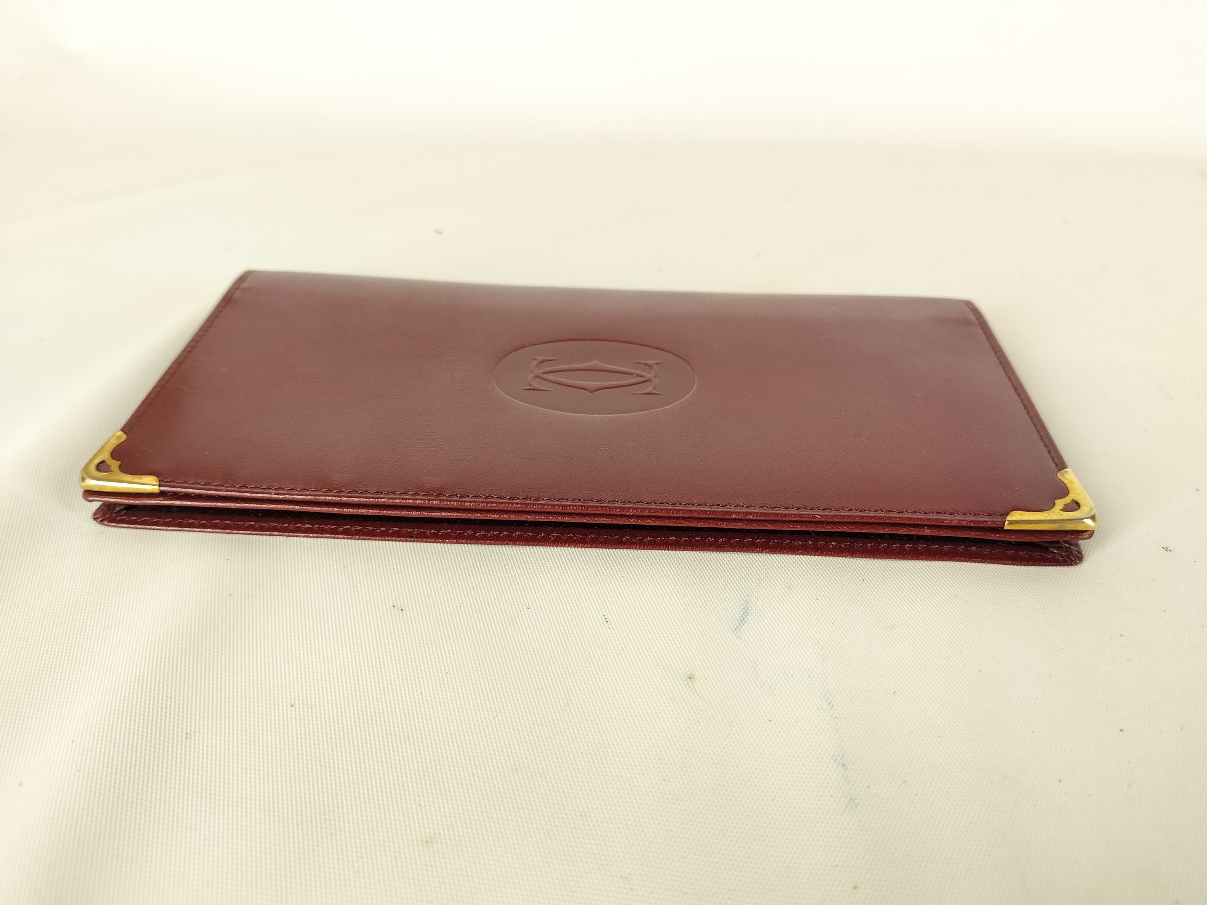 wallet — view 4
