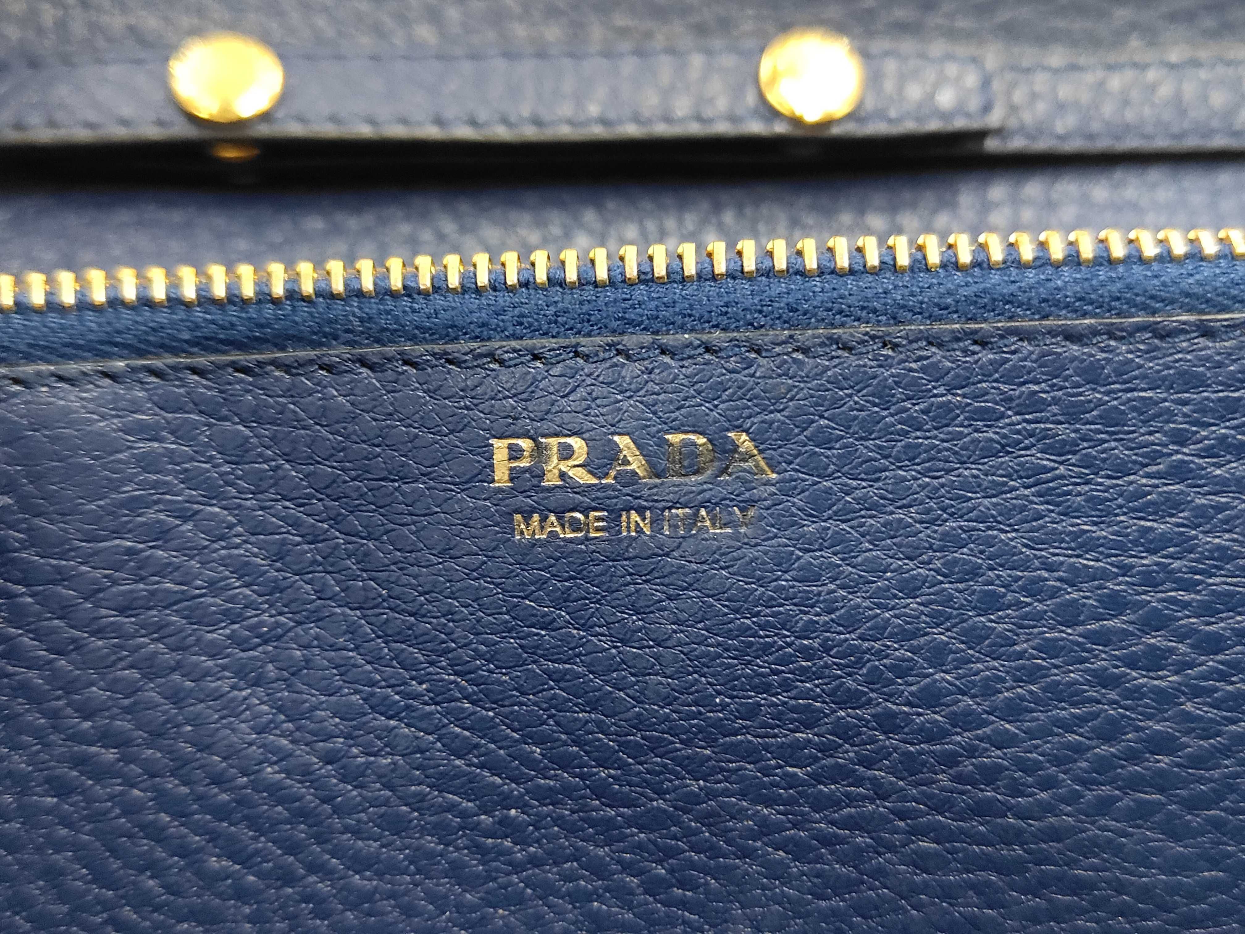 leather blue chain wallet with gold hardware, comes with box. — view 14