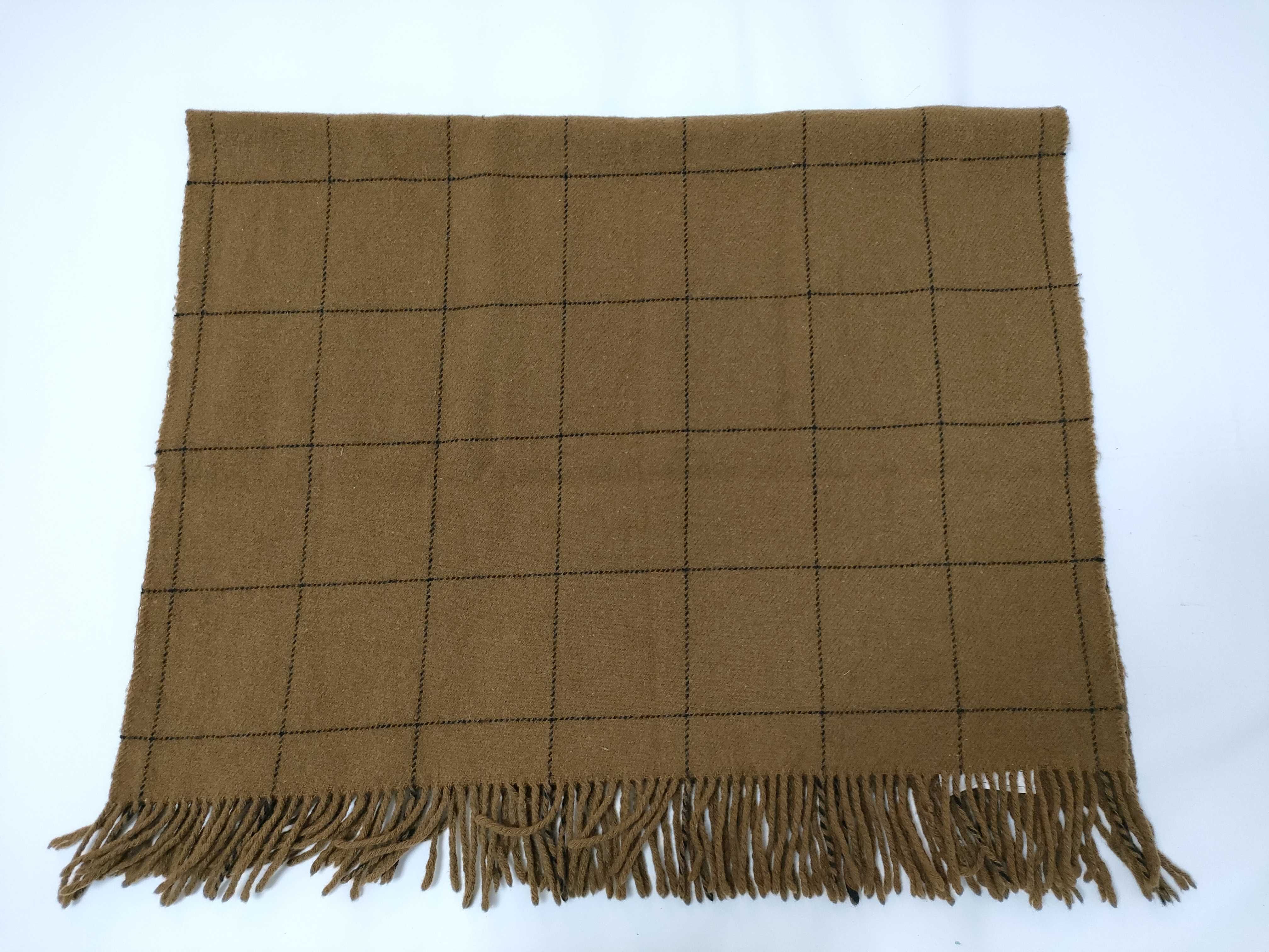 wool shawl/blanket in brown. Other accessories. — view 8
