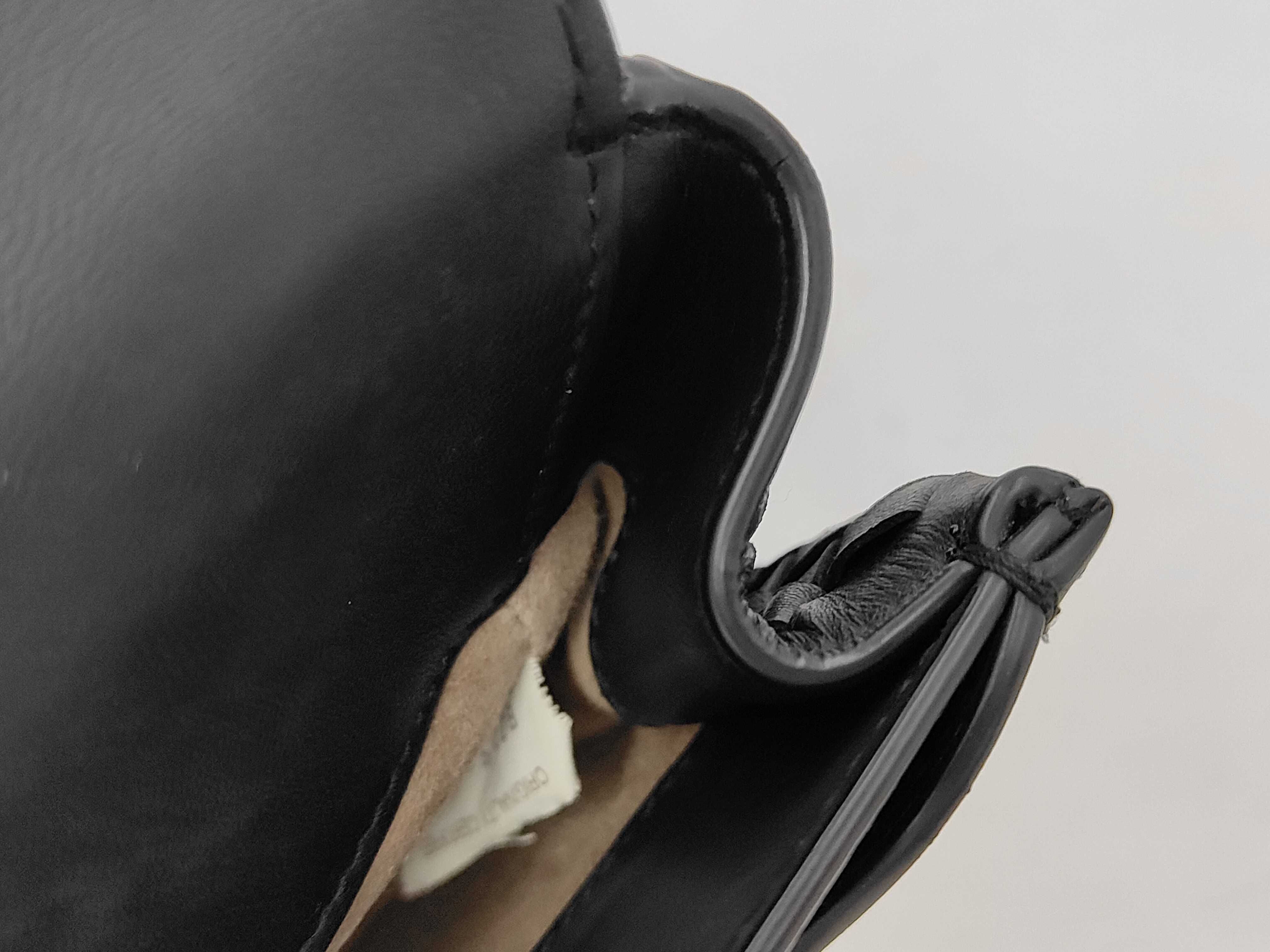 Intrecciato BV Luna Shoulder Bag — view 11