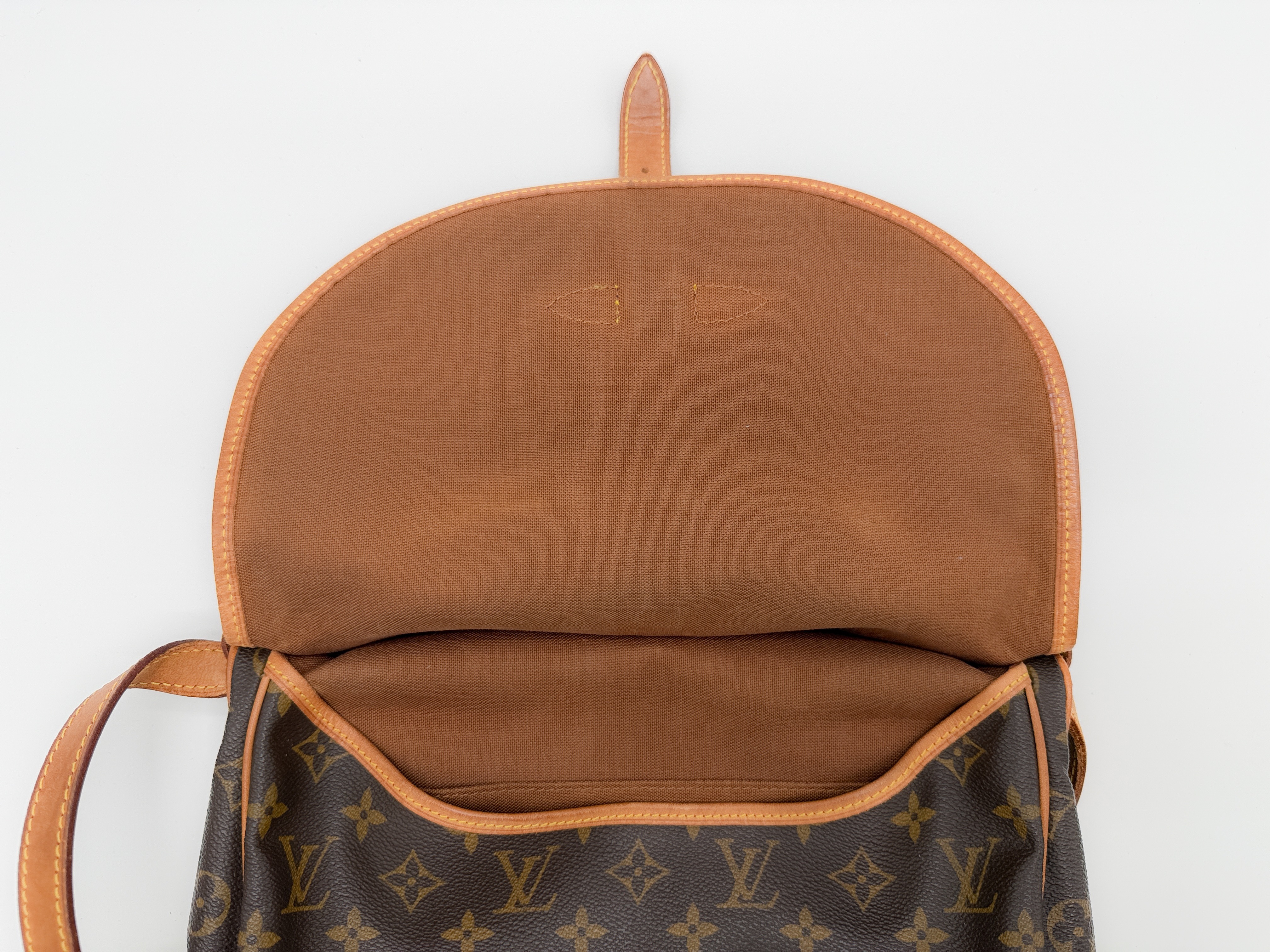 Monogram M42256 Saumur 30 MB0919 Shoulder Bag — view 12