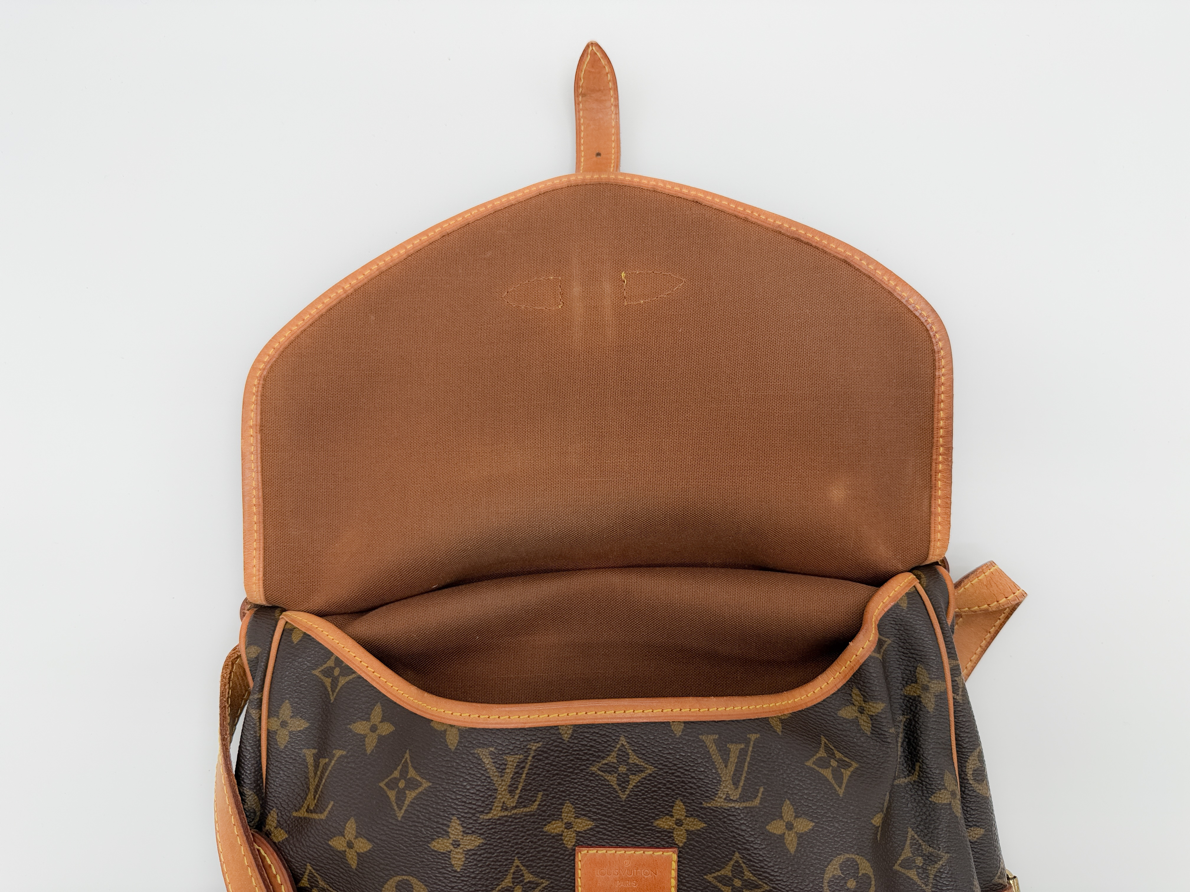 Monogram M42256 Saumur 30 MB0919 Shoulder Bag — view 13