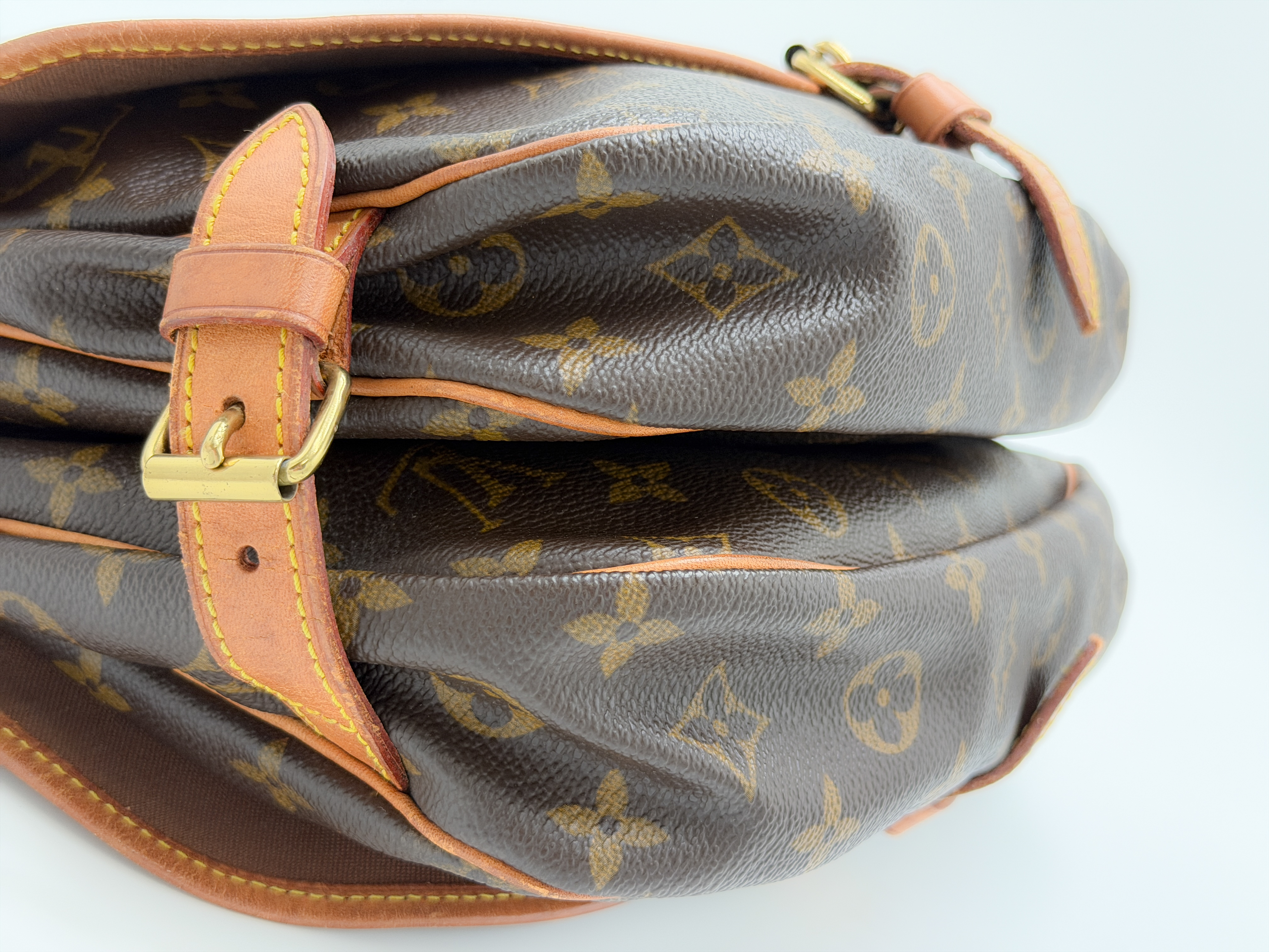 Monogram M42256 Saumur 30 MB0919 Shoulder Bag — view 9