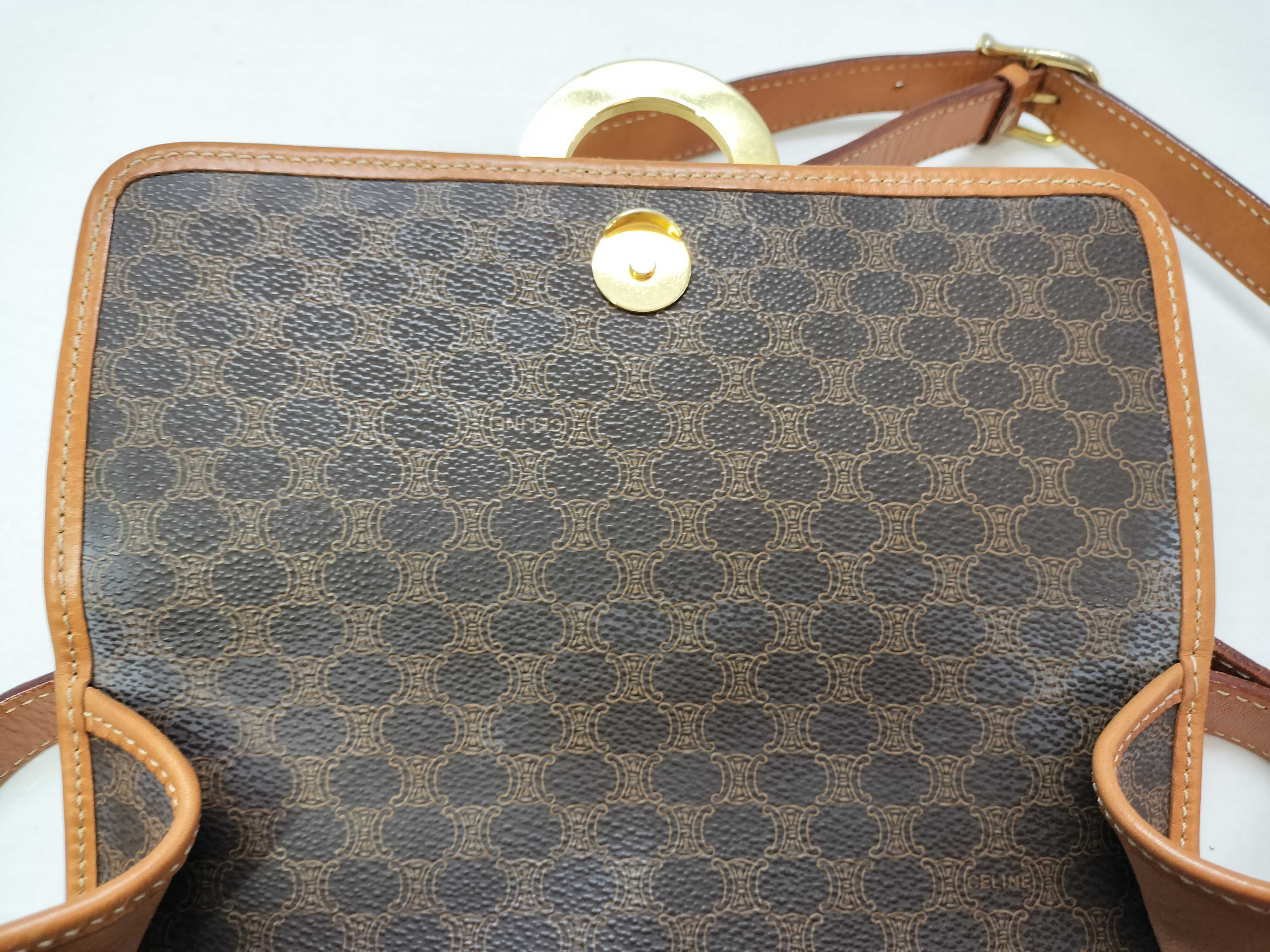 Macadam pattern circle logo flap M13 shoulder bag — view 9