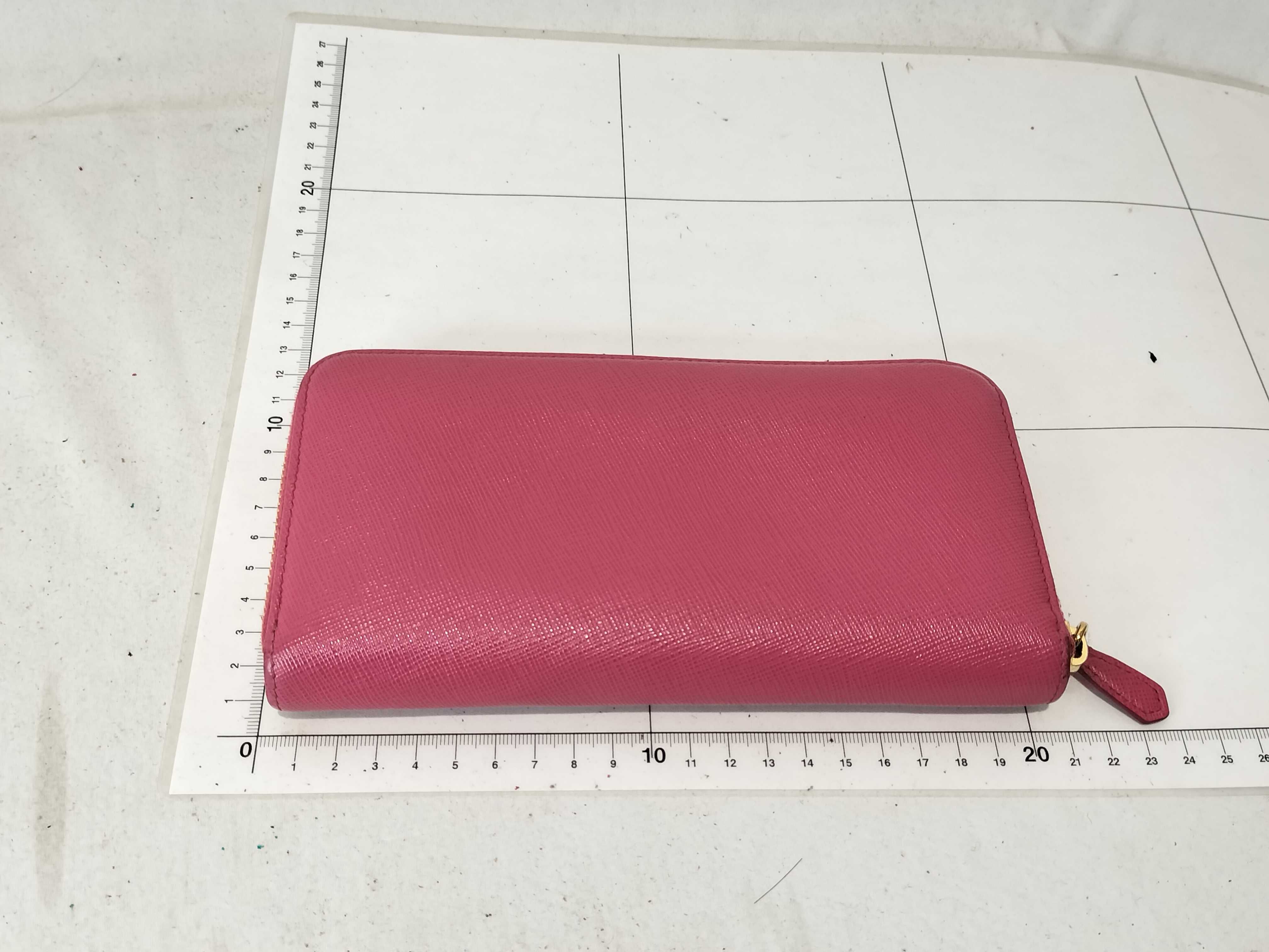 Saffiano Long Wallet — view 3