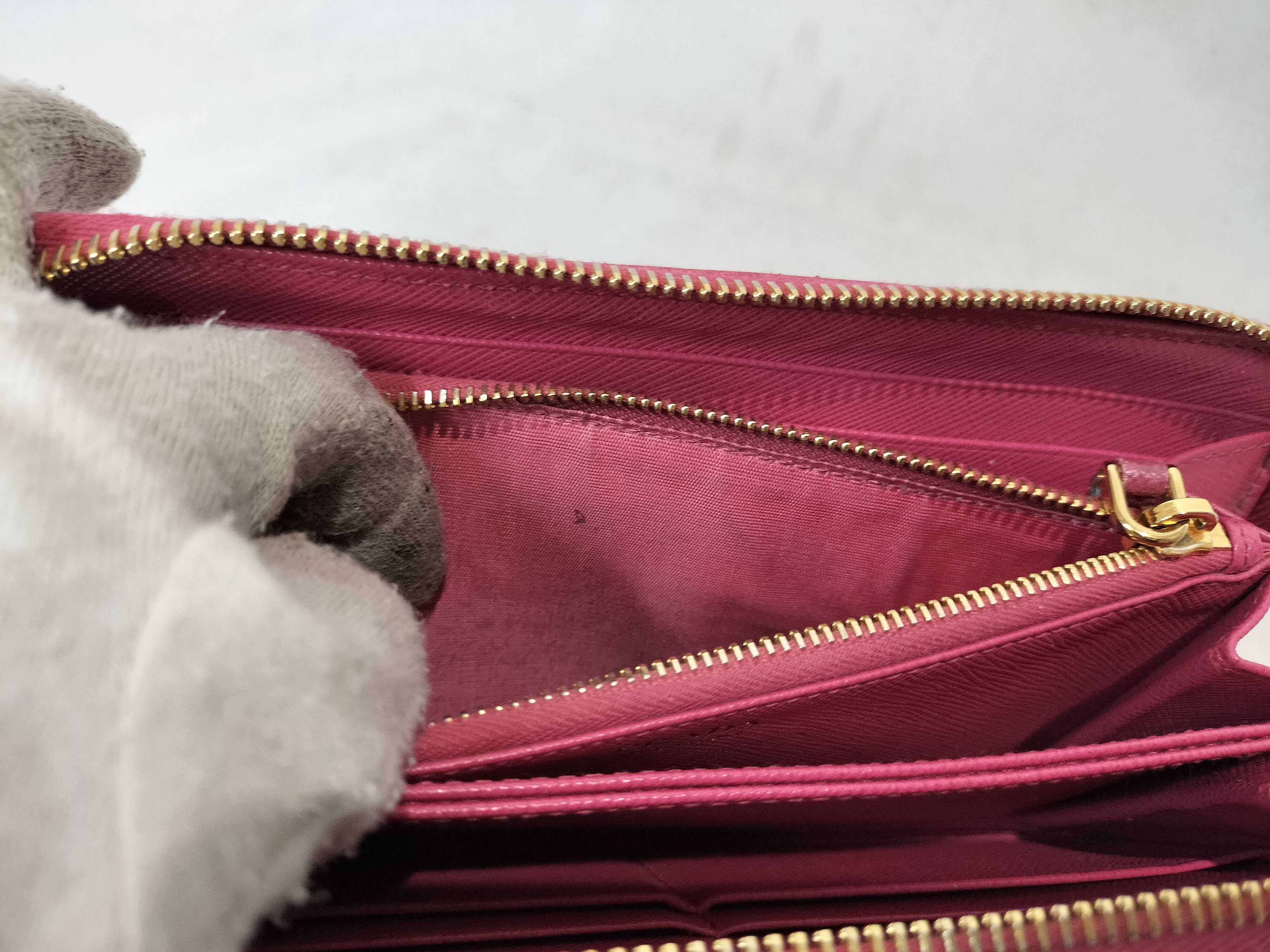 Saffiano Long Wallet — view 9