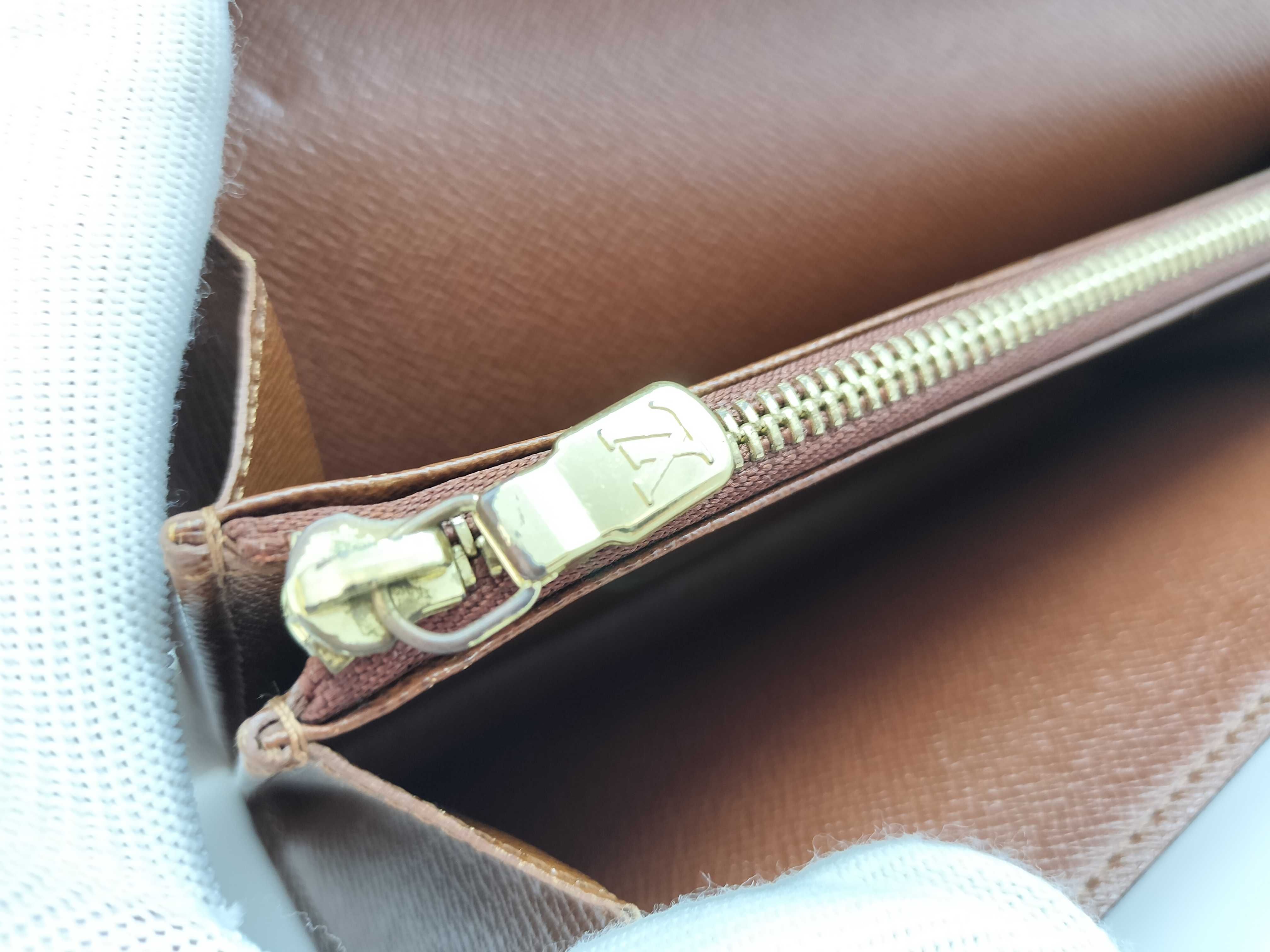 Monogram Portefeuille Sarah Wallet — view 9