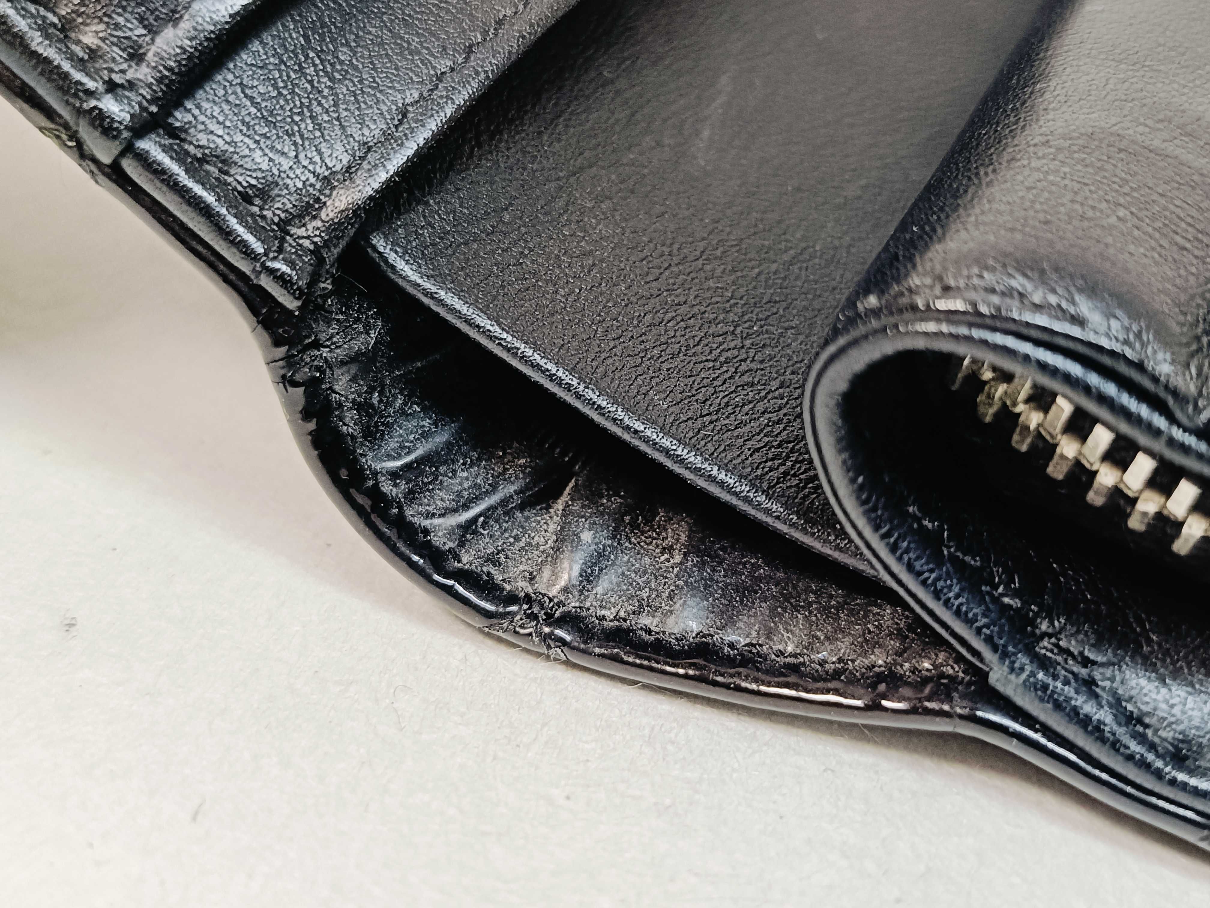 Matelassé Patent Leather Wallet — view 13