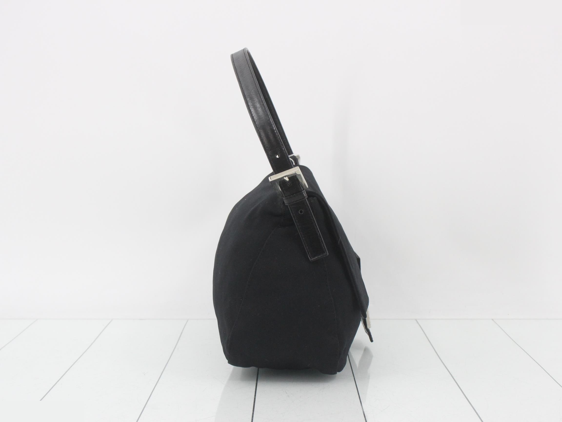 Mamma Baguette One-Shoulder Bag, Black — view 4
