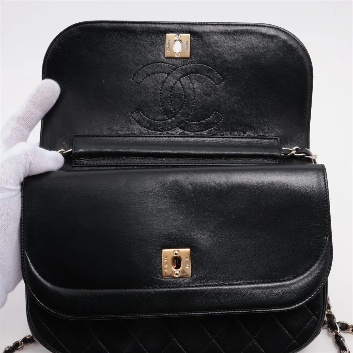 Matelassé Lambskin Chain Shoulder Bag, Black with Gold Hardware, 220347 (Serial Number 0) — view 12