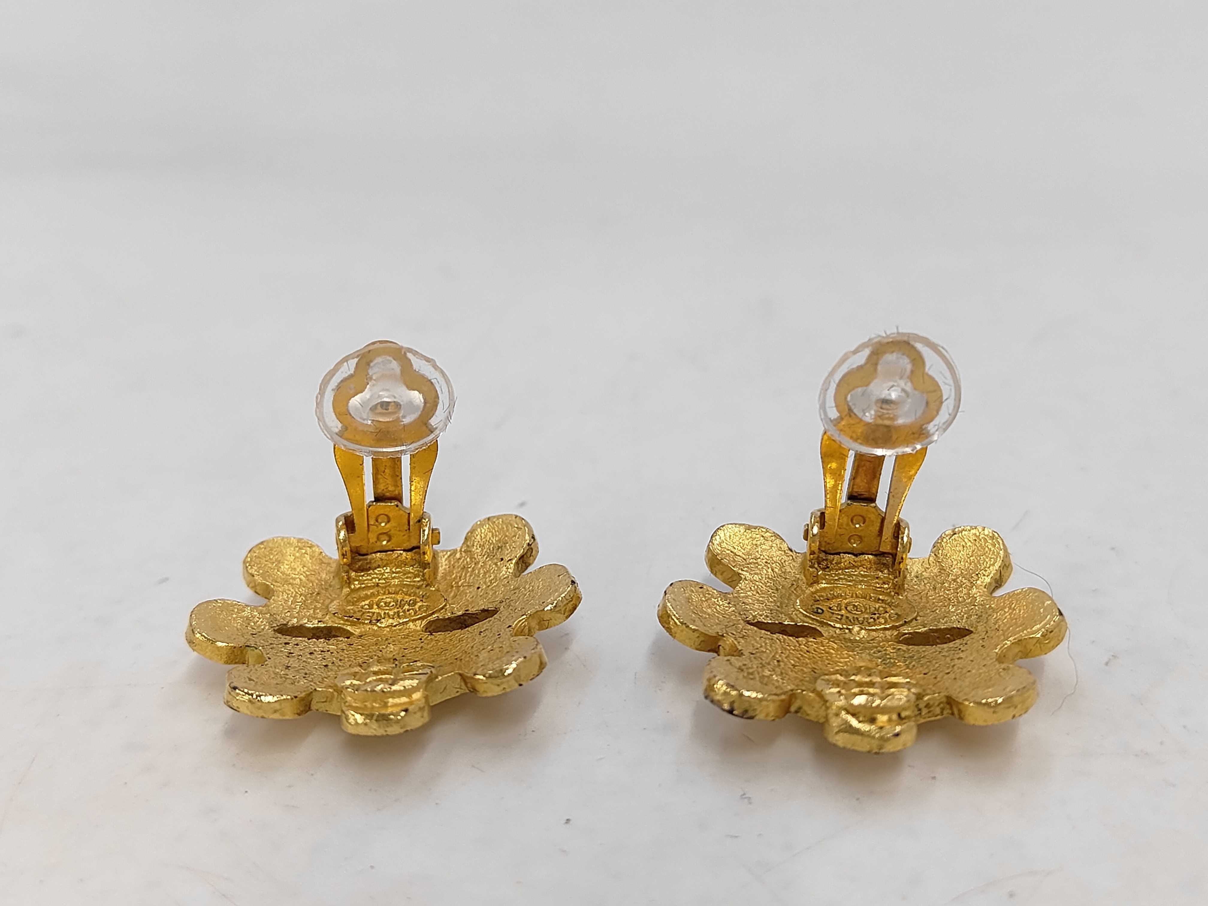 earrings, flower design, gold, Coco Mark earrings — view 2