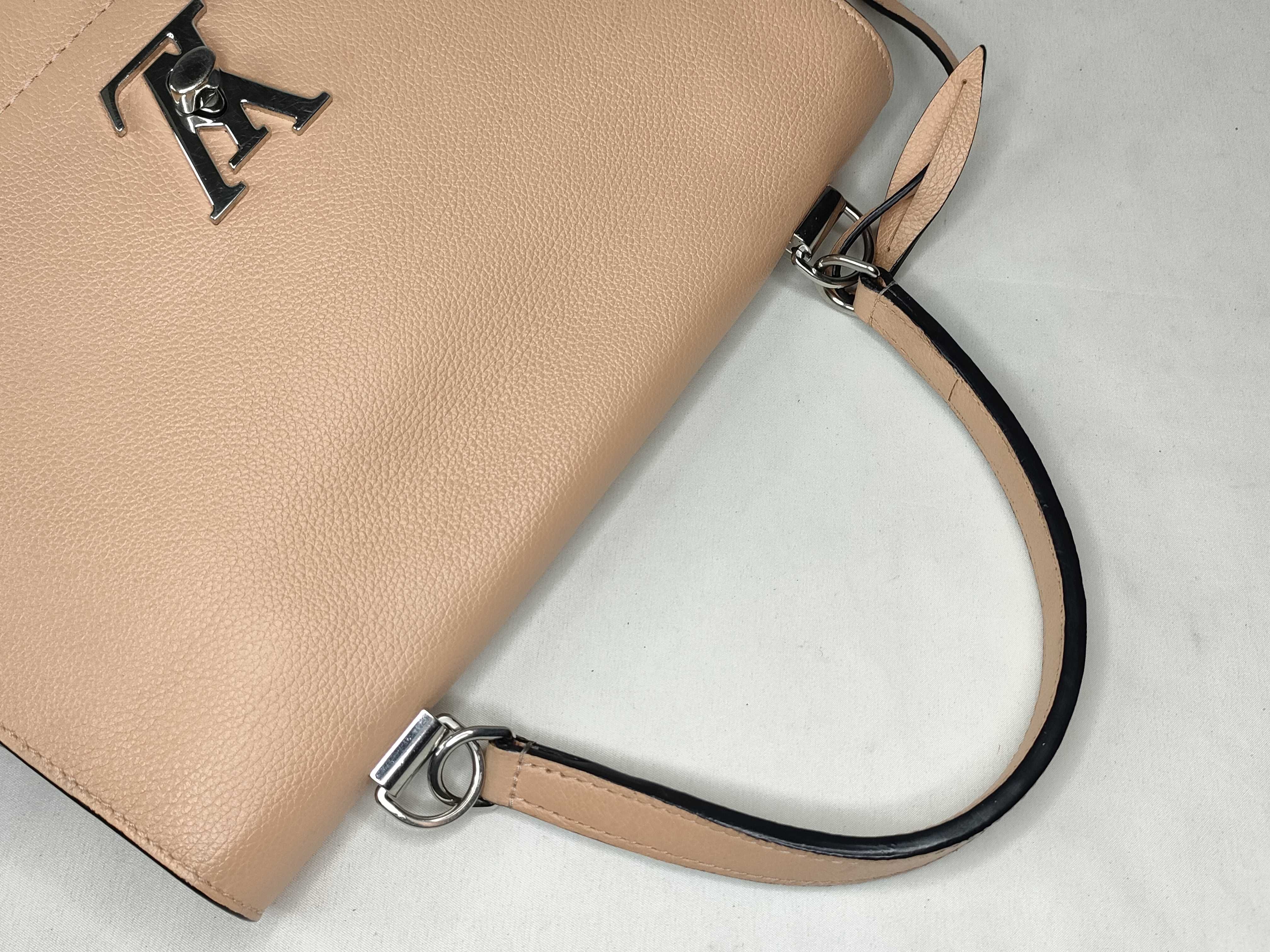 Lockme Shoulder Bag (2-way handbag) — view 3