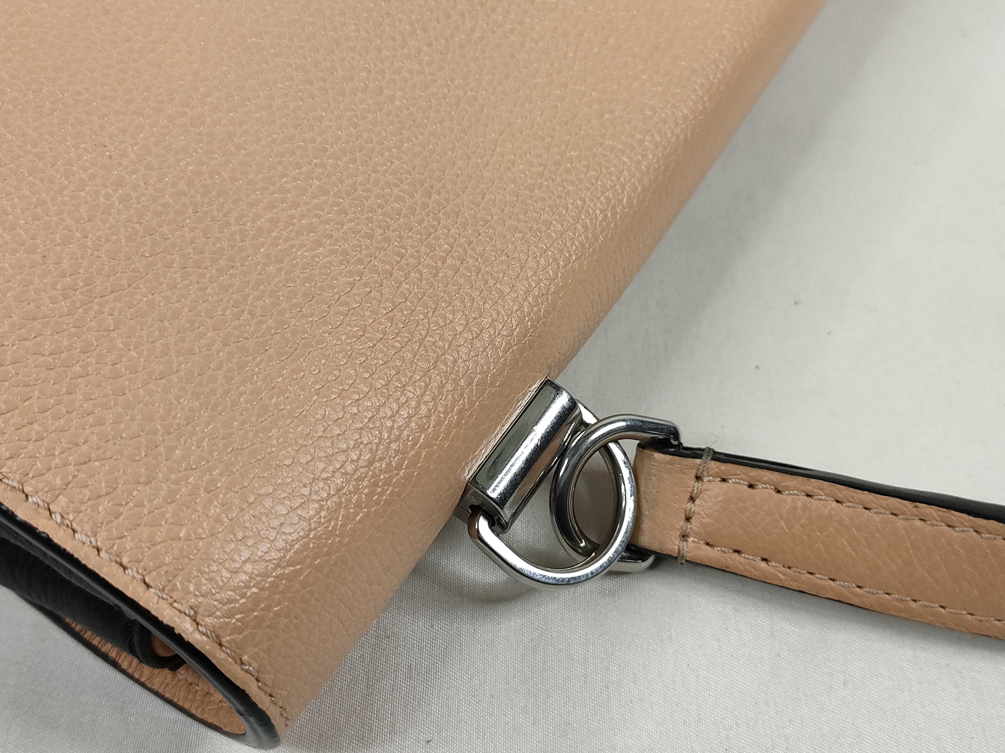 Lockme Shoulder Bag (2-way handbag) — view 5