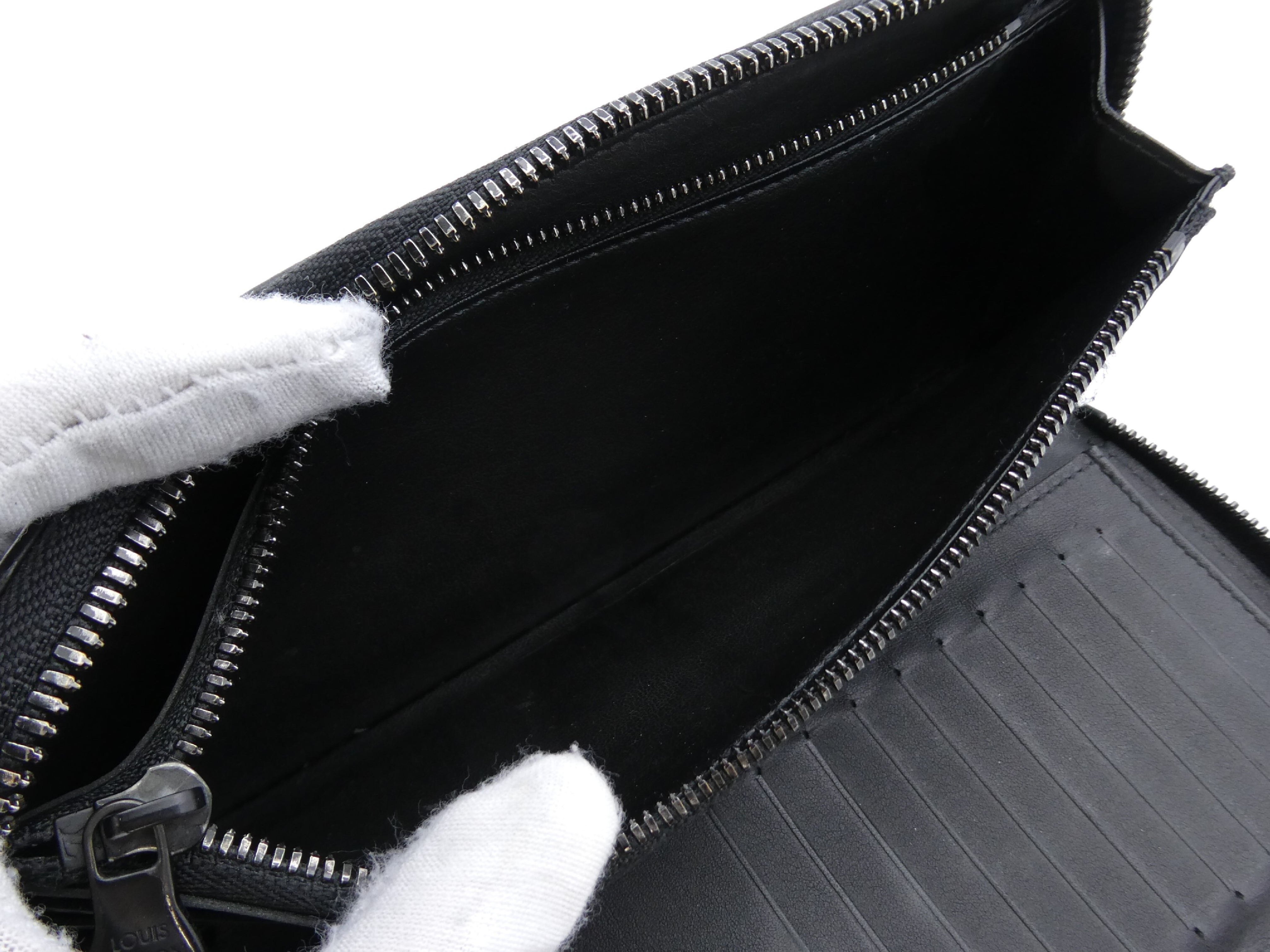 Monogram Zippy Wallet Vertical (IC-enabled) — view 8