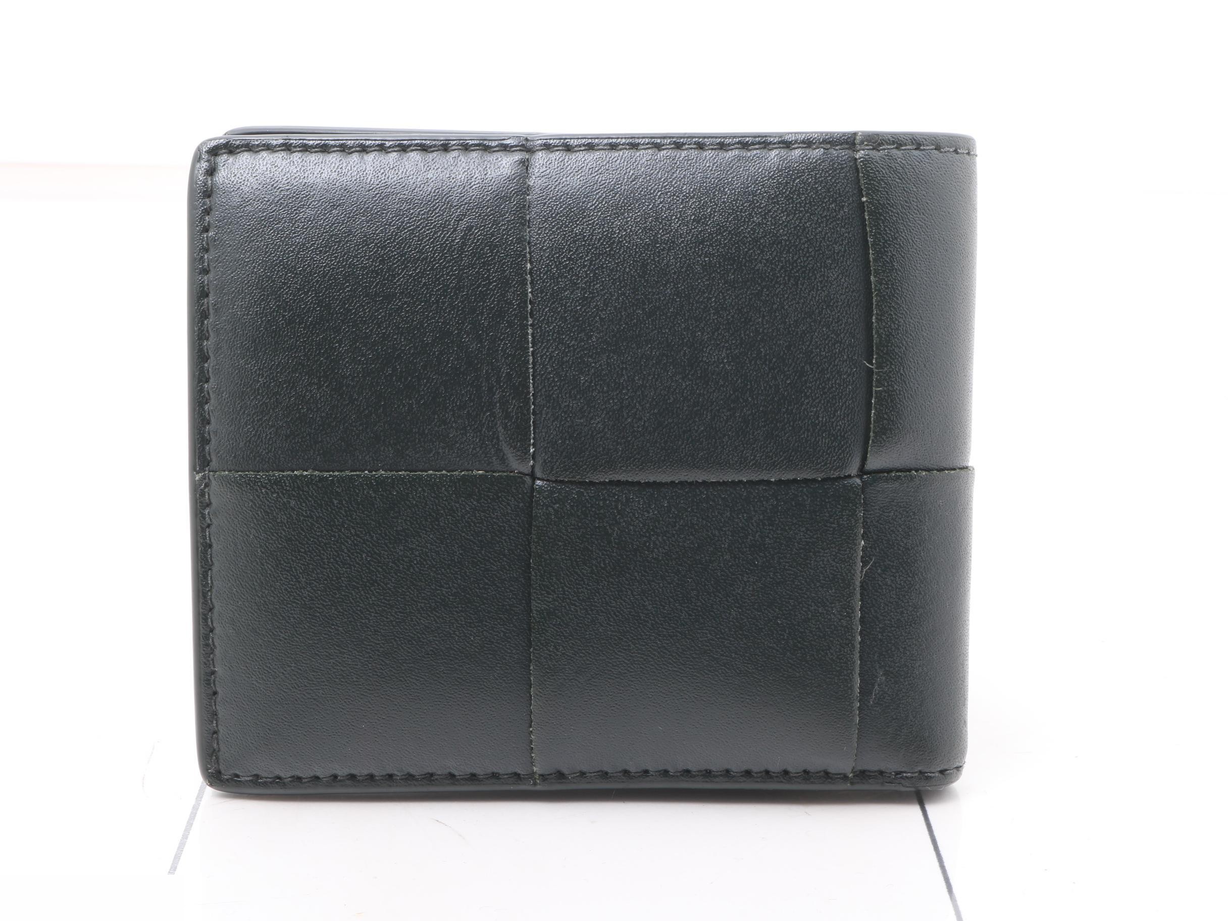 Maxi Intrecciato Bi-fold Wallet, Leather, Khaki — view 2