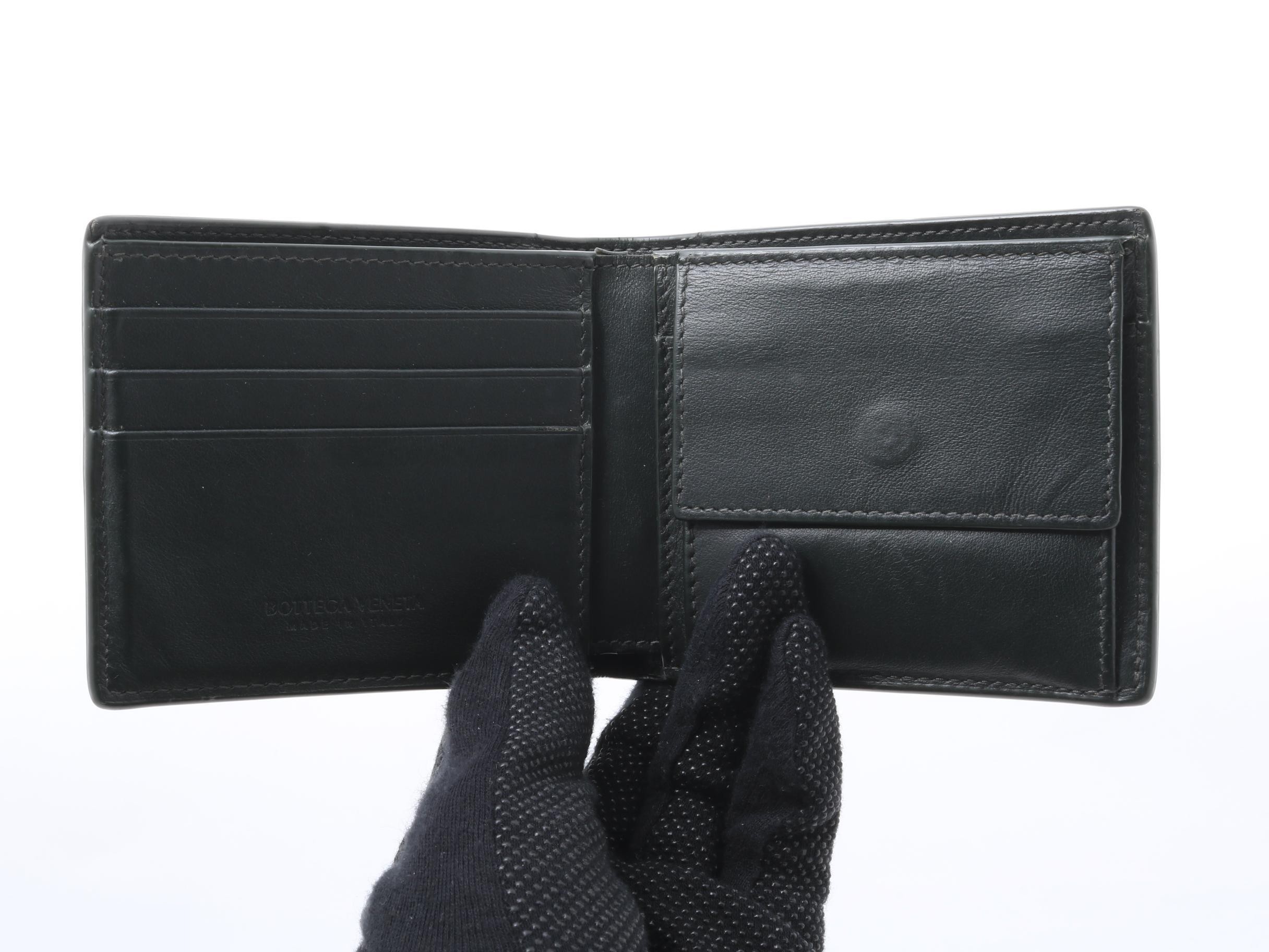 Maxi Intrecciato Bi-fold Wallet, Leather, Khaki — view 4