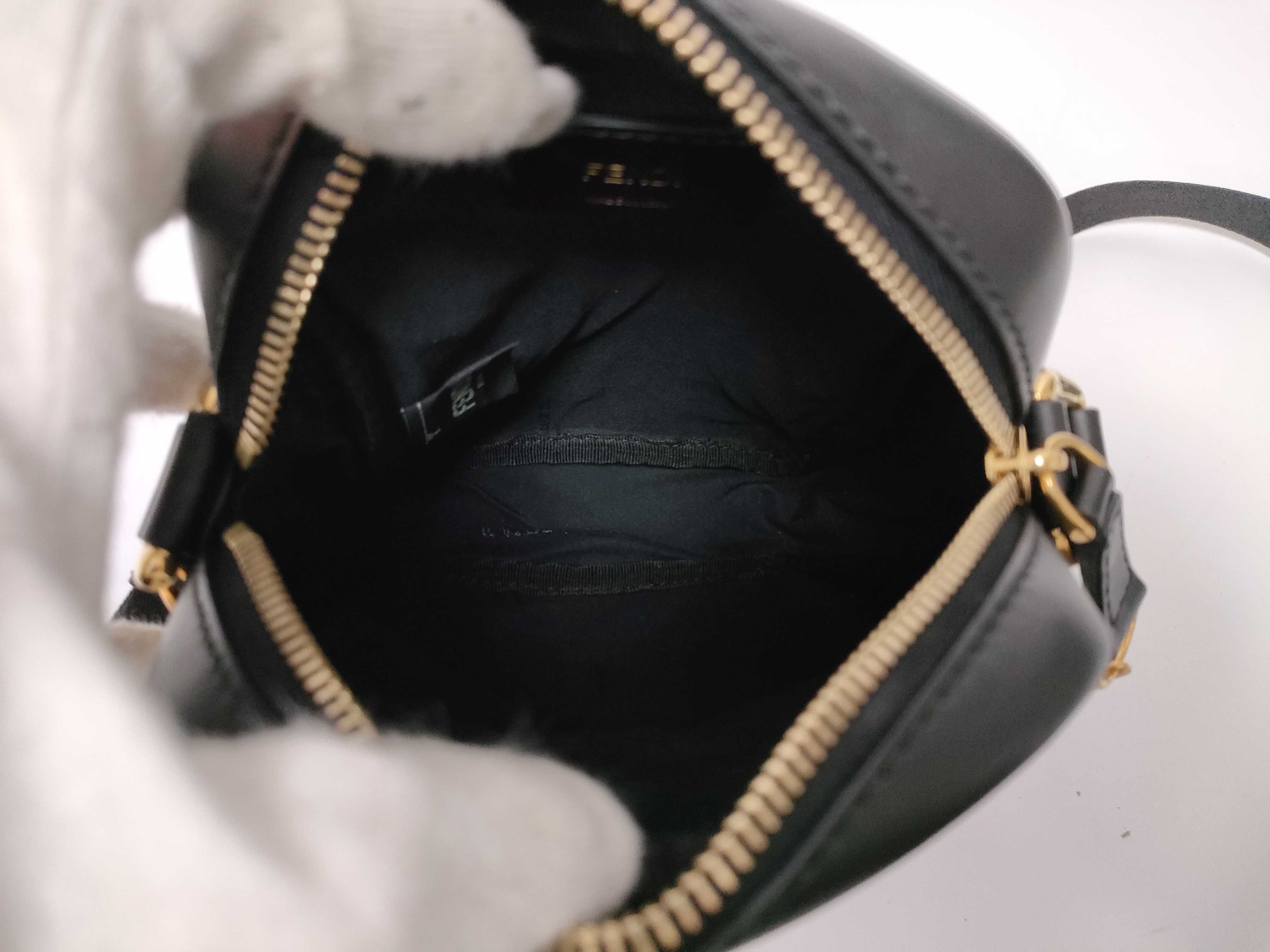 camera bag shoulder bag — view 9