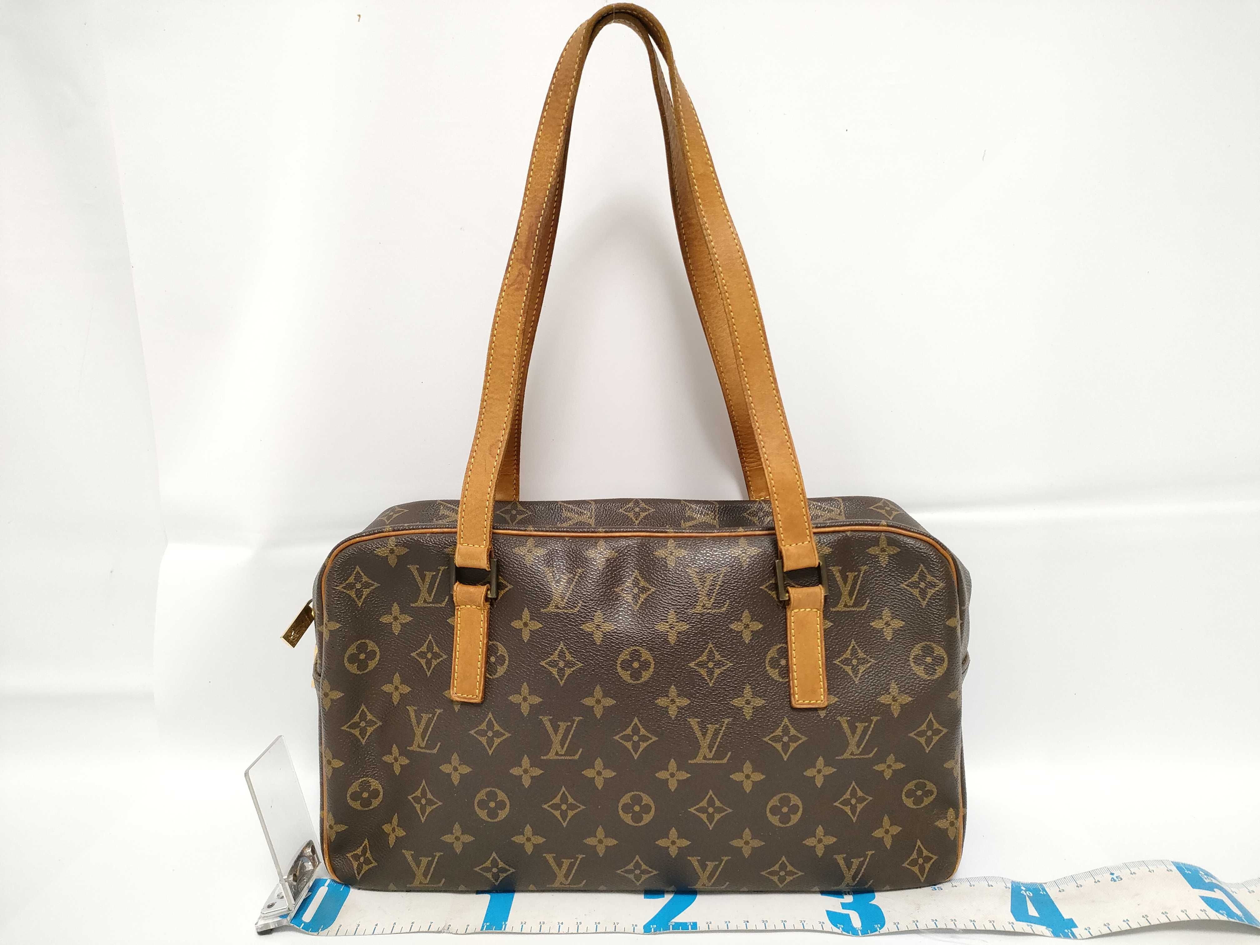 Monogram Vuitton Monogram Cite GM M51181 FL0062 Brown Shoulder Bag — view 2