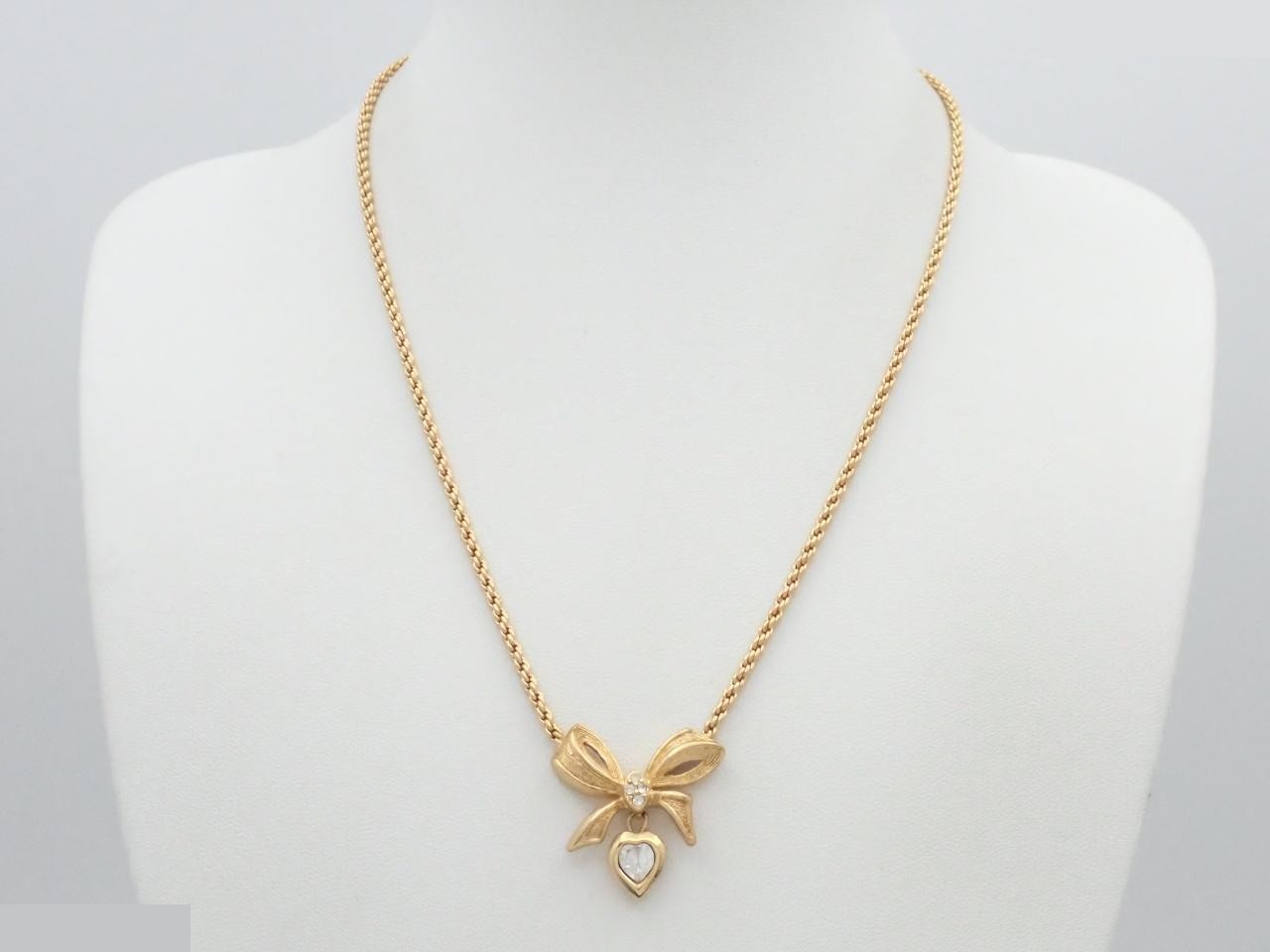 Rhinestone ribbon heart necklace, chain approximately 44cm — view 3