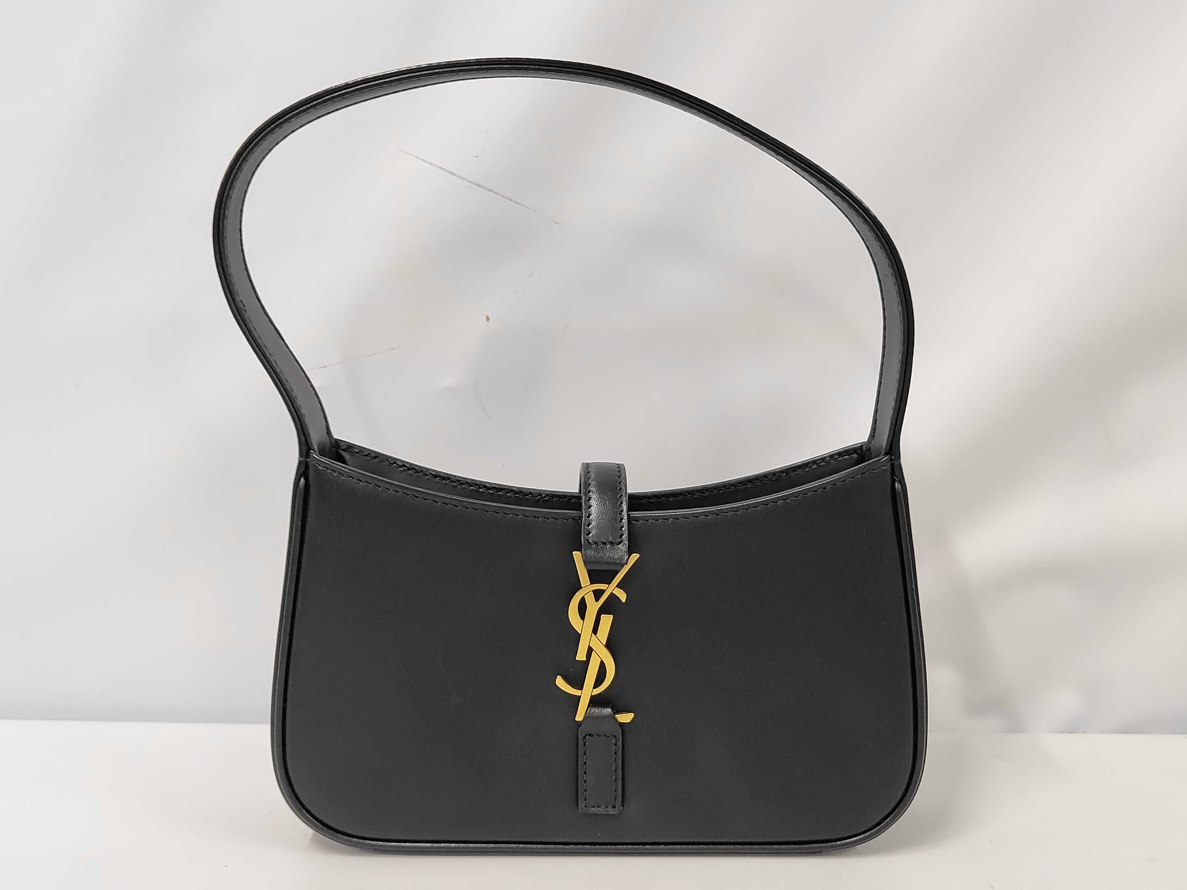 LE5A7 hobo mini Black Gold 7103182R20 Handbag