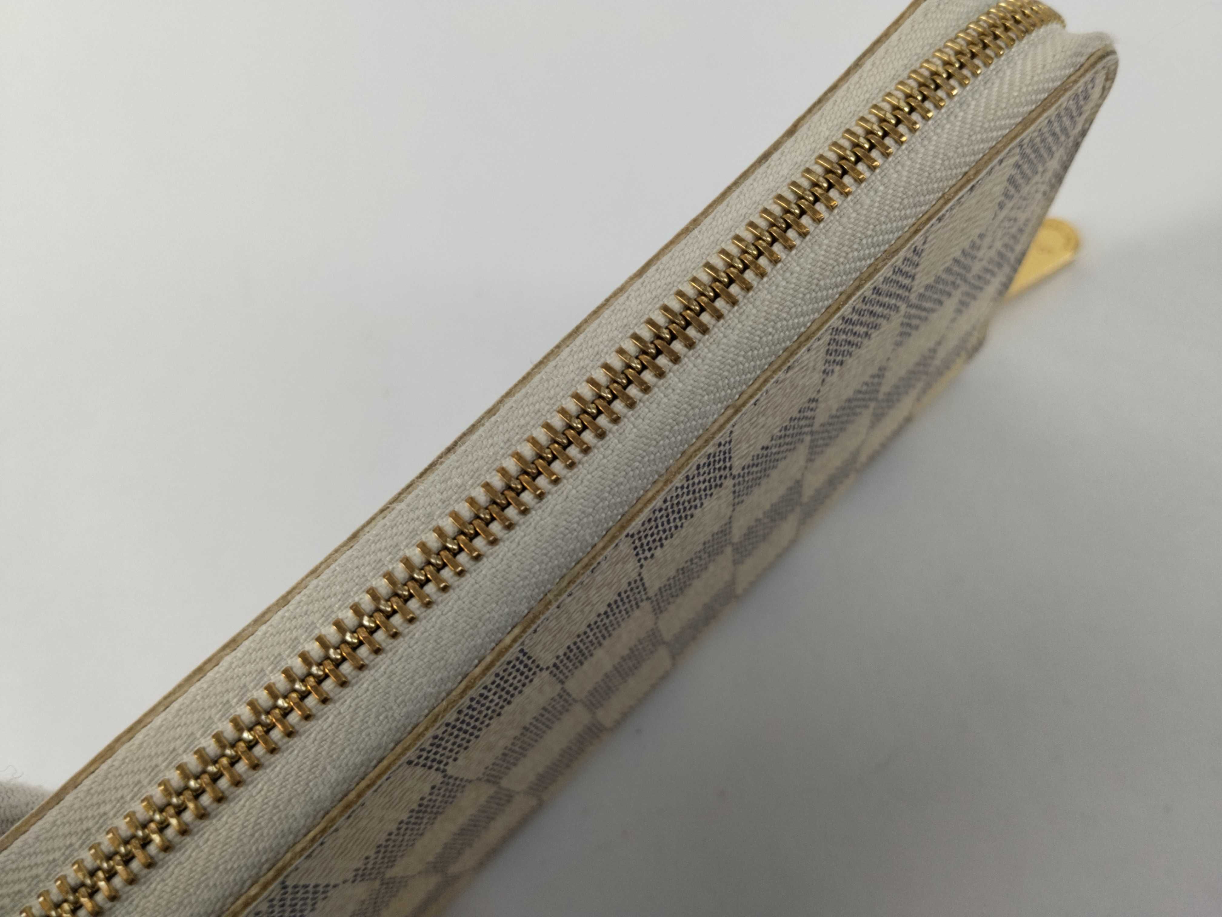 Damier Azur Zippy Wallet N60019 — view 9