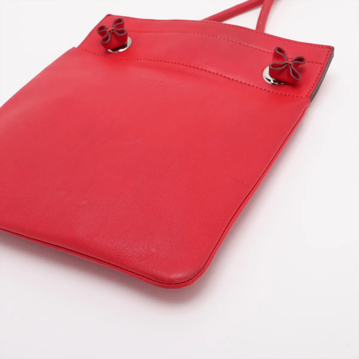 Aline Mini Veau Swift Rouge Coeur Silver Hardware Y:2020 — view 3