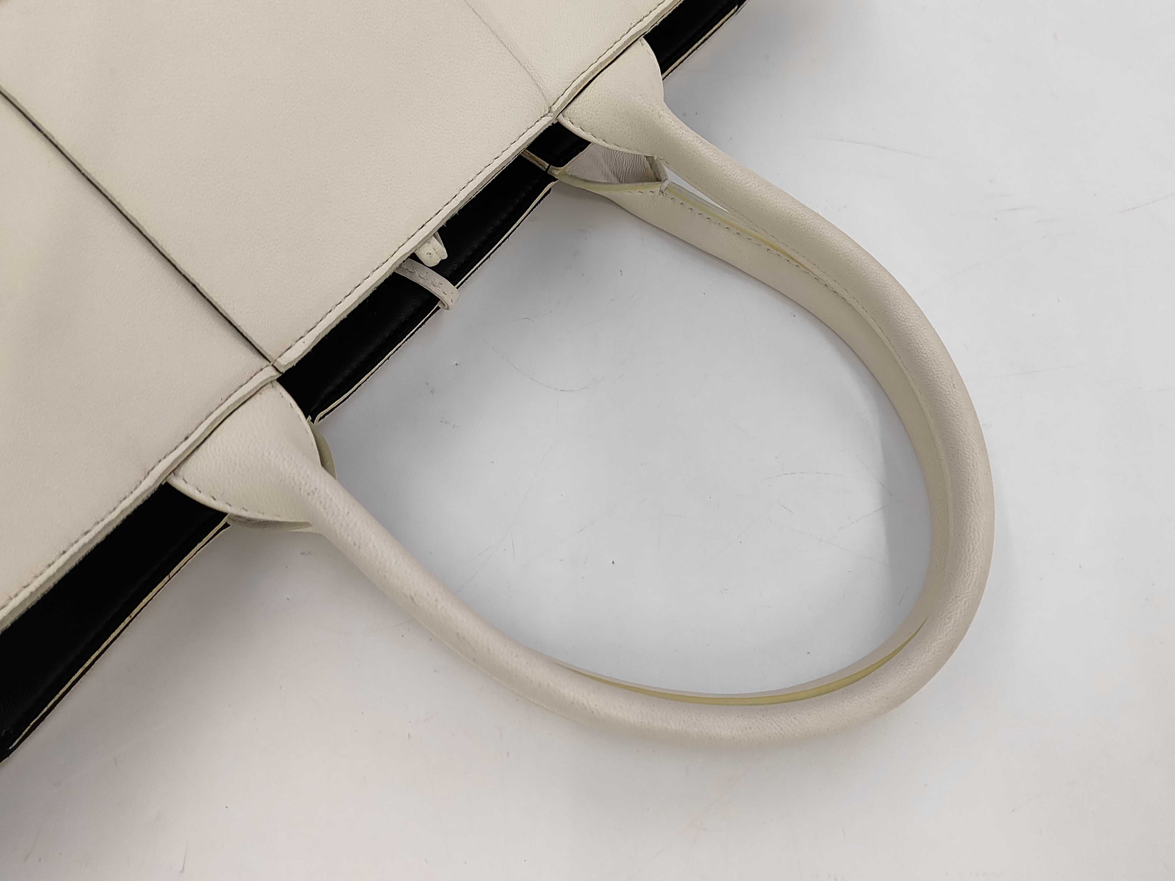 Arco Beige Leather Handbag Maxi Intrecciato Tote Bag with Pouch, White Tones, Dust Bag, Warranty Card — view 3
