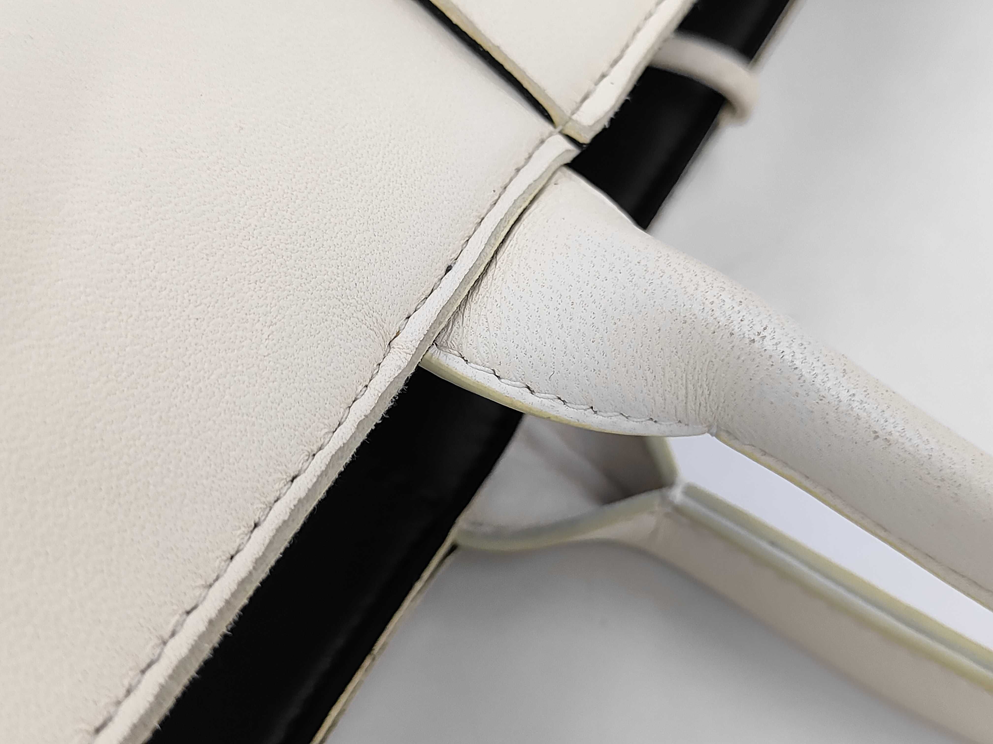 Arco Beige Leather Handbag Maxi Intrecciato Tote Bag with Pouch, White Tones, Dust Bag, Warranty Card — view 5
