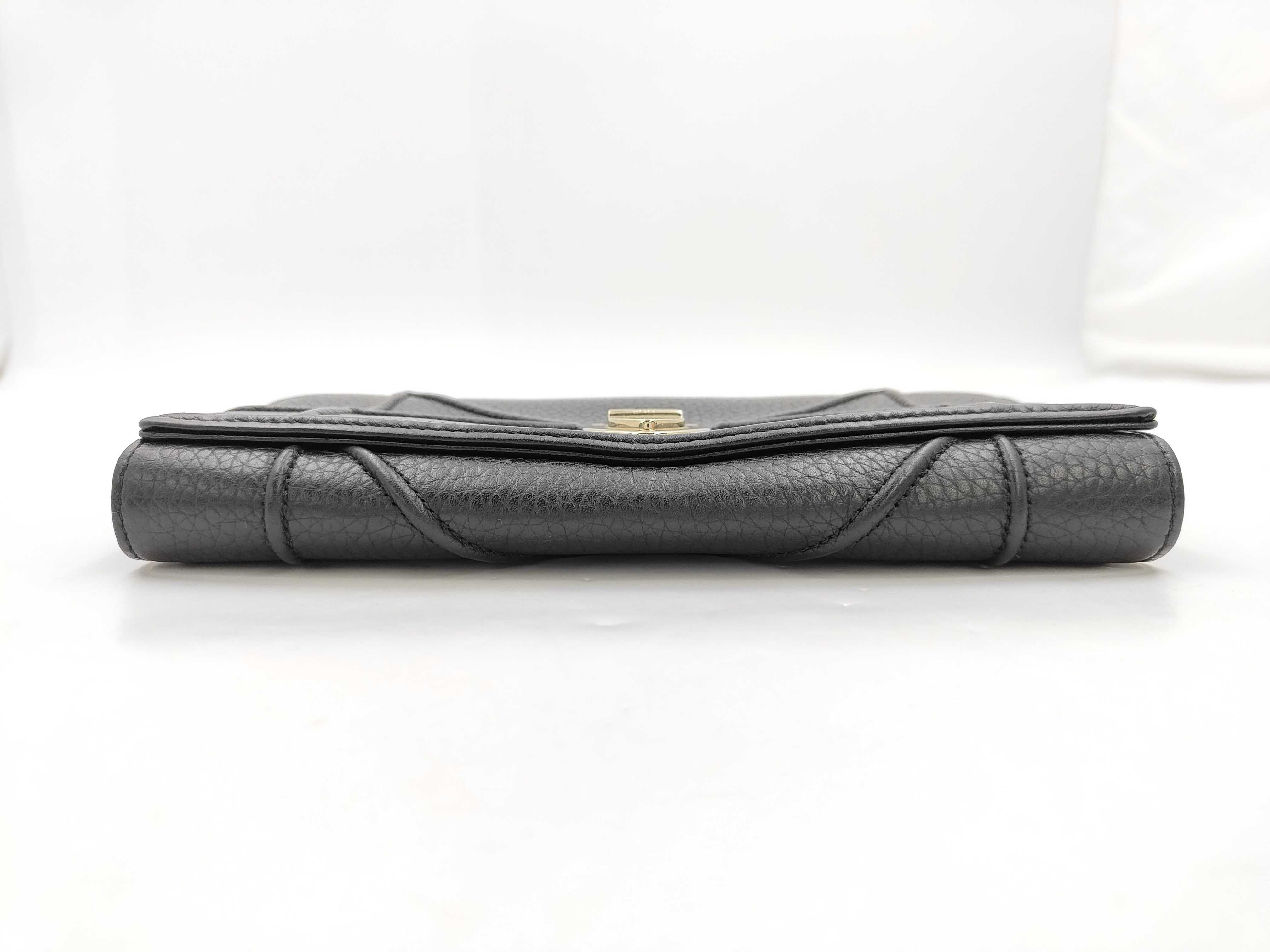 Diorama Leather Black Chain Wallet Bag — view 6