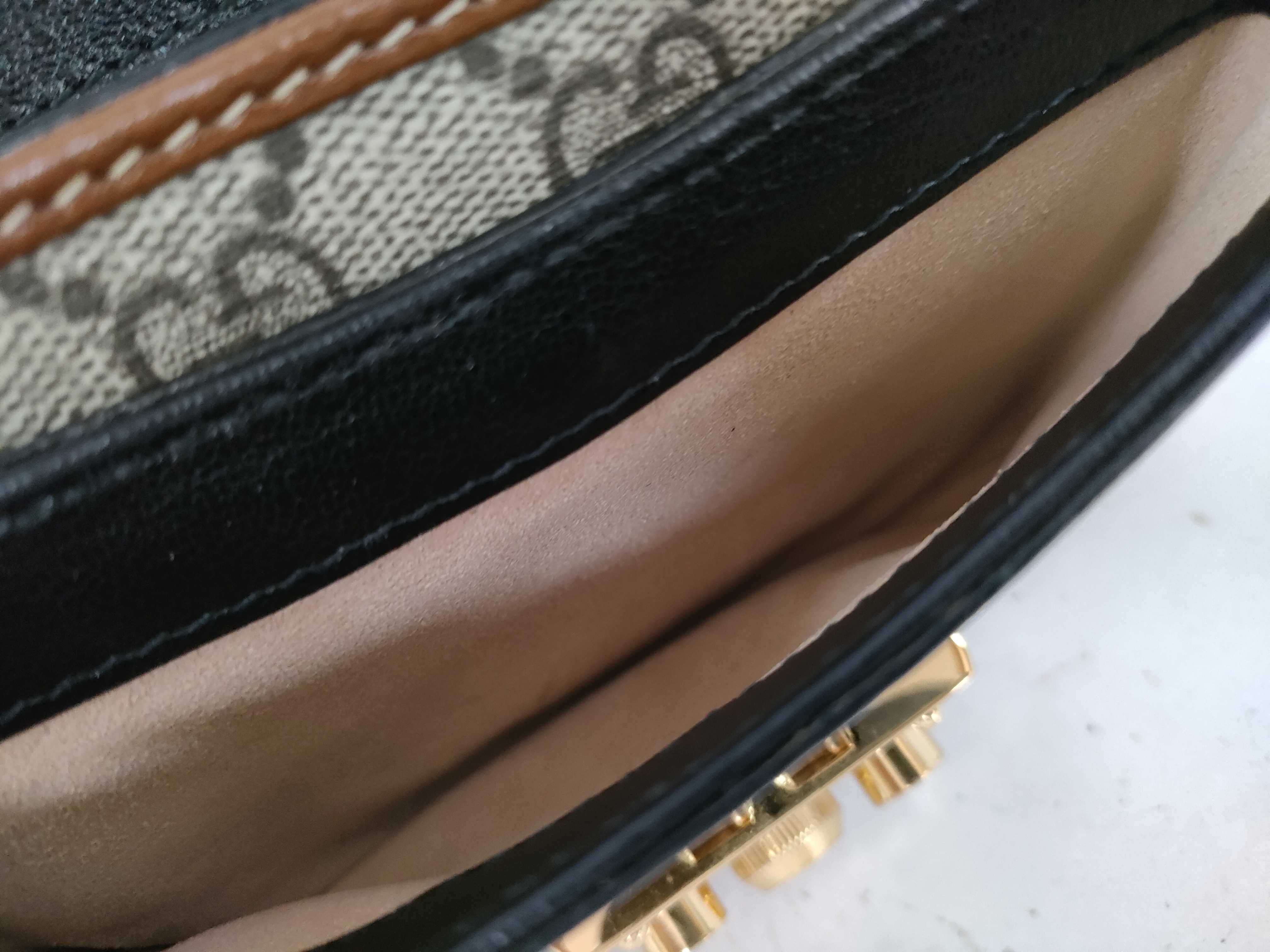 GG Supreme Padlock Handbag 2-way Shoulder Bag 658487 — view 12