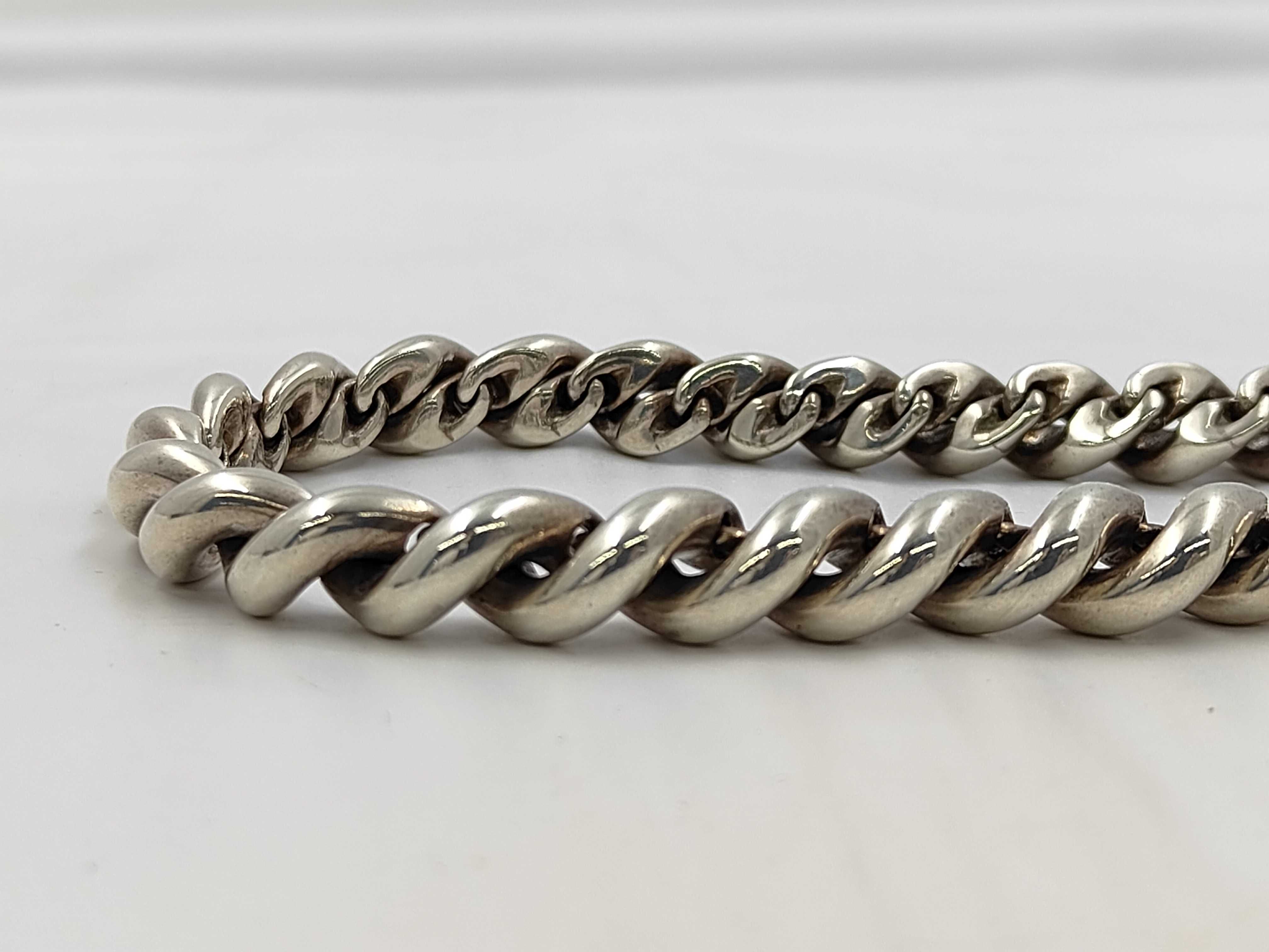 Torsade Necklace — view 3