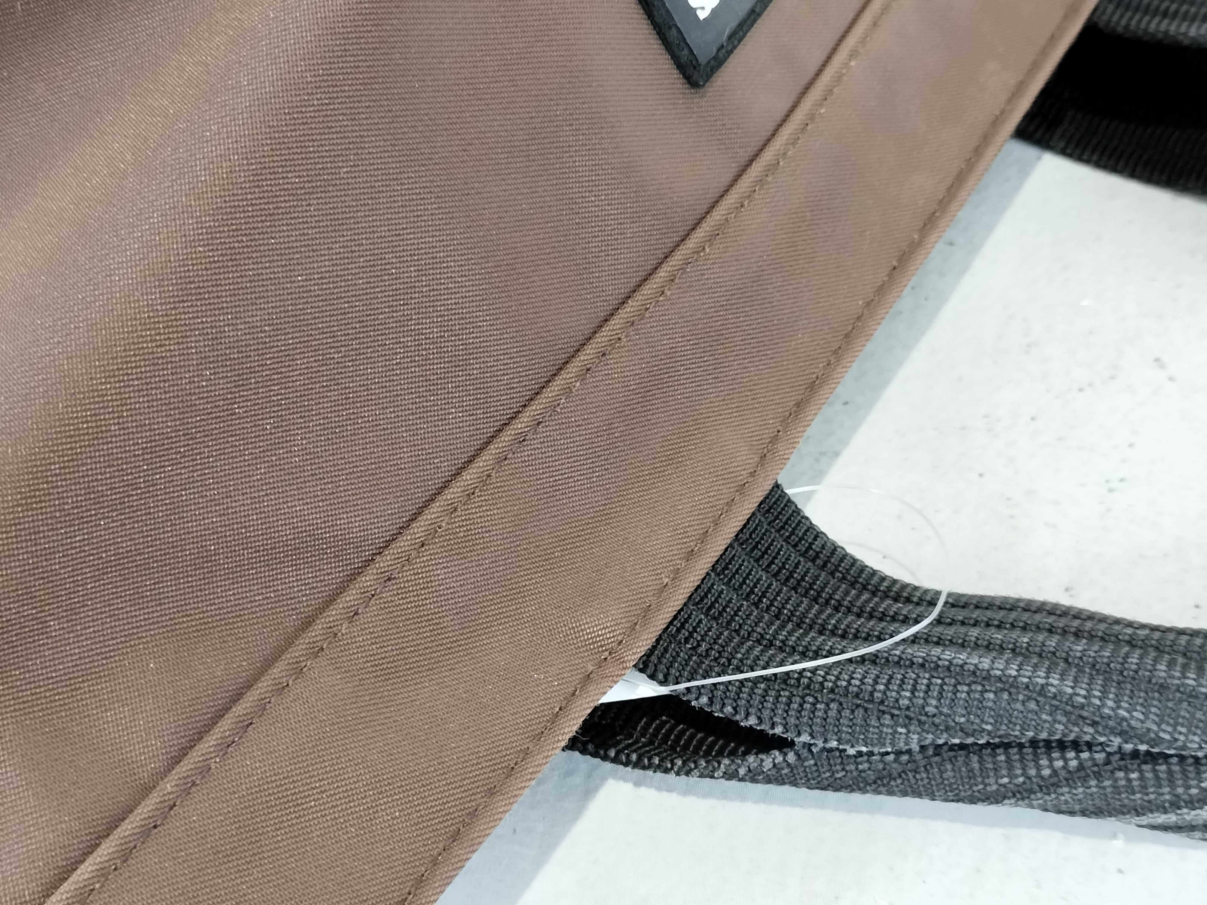 Burberrys Nylon Tote Bag Handbag — view 5