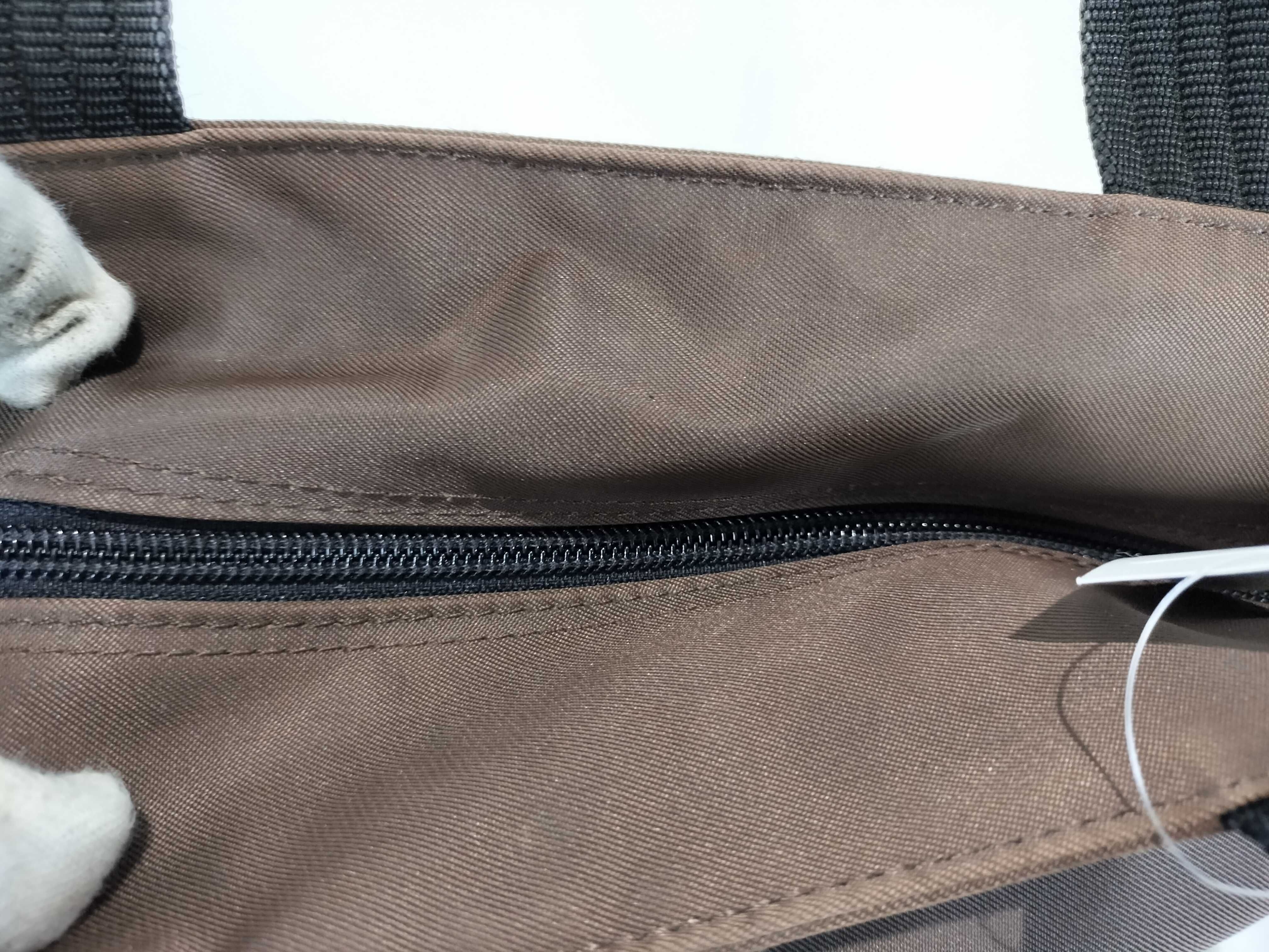 Burberrys Nylon Tote Bag Handbag — view 9
