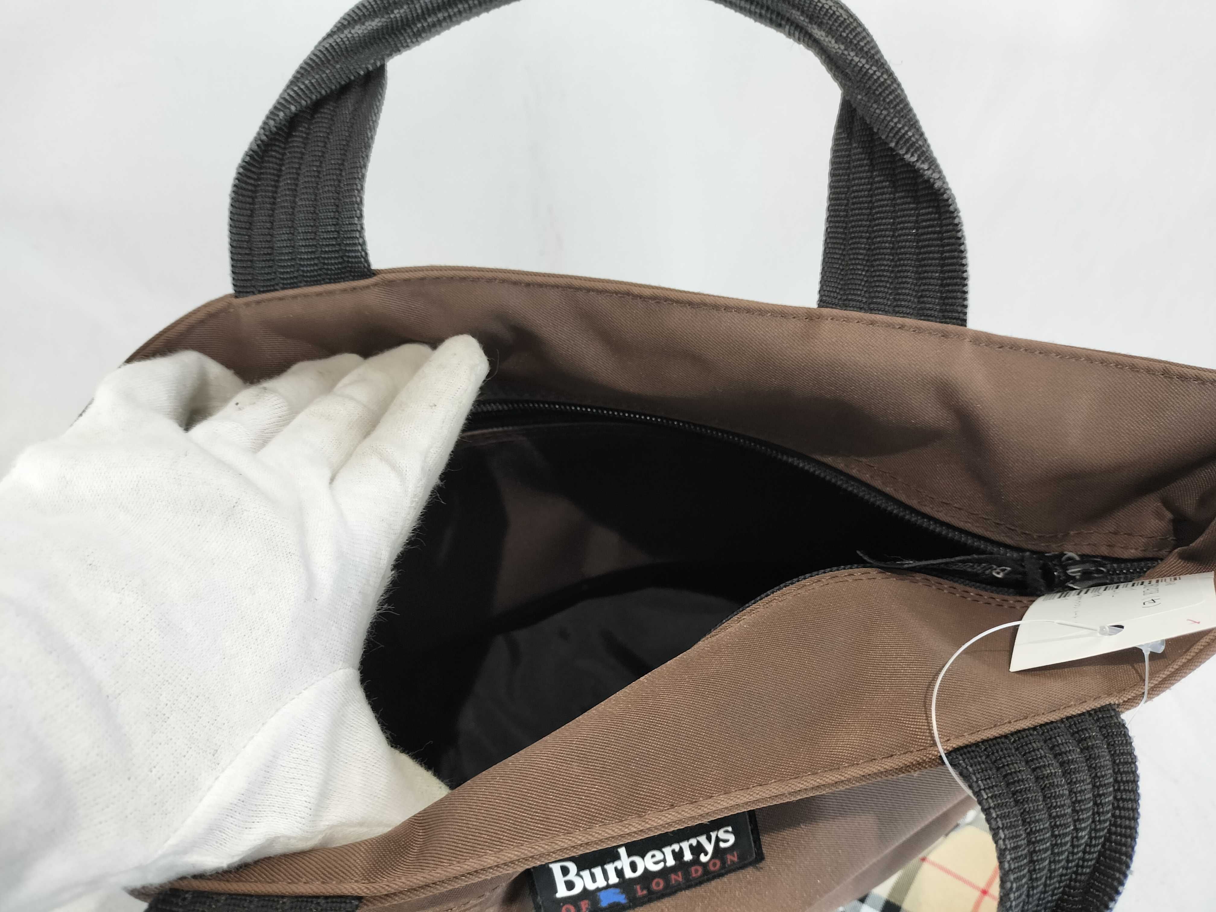 Burberrys Nylon Tote Bag Handbag — view 10
