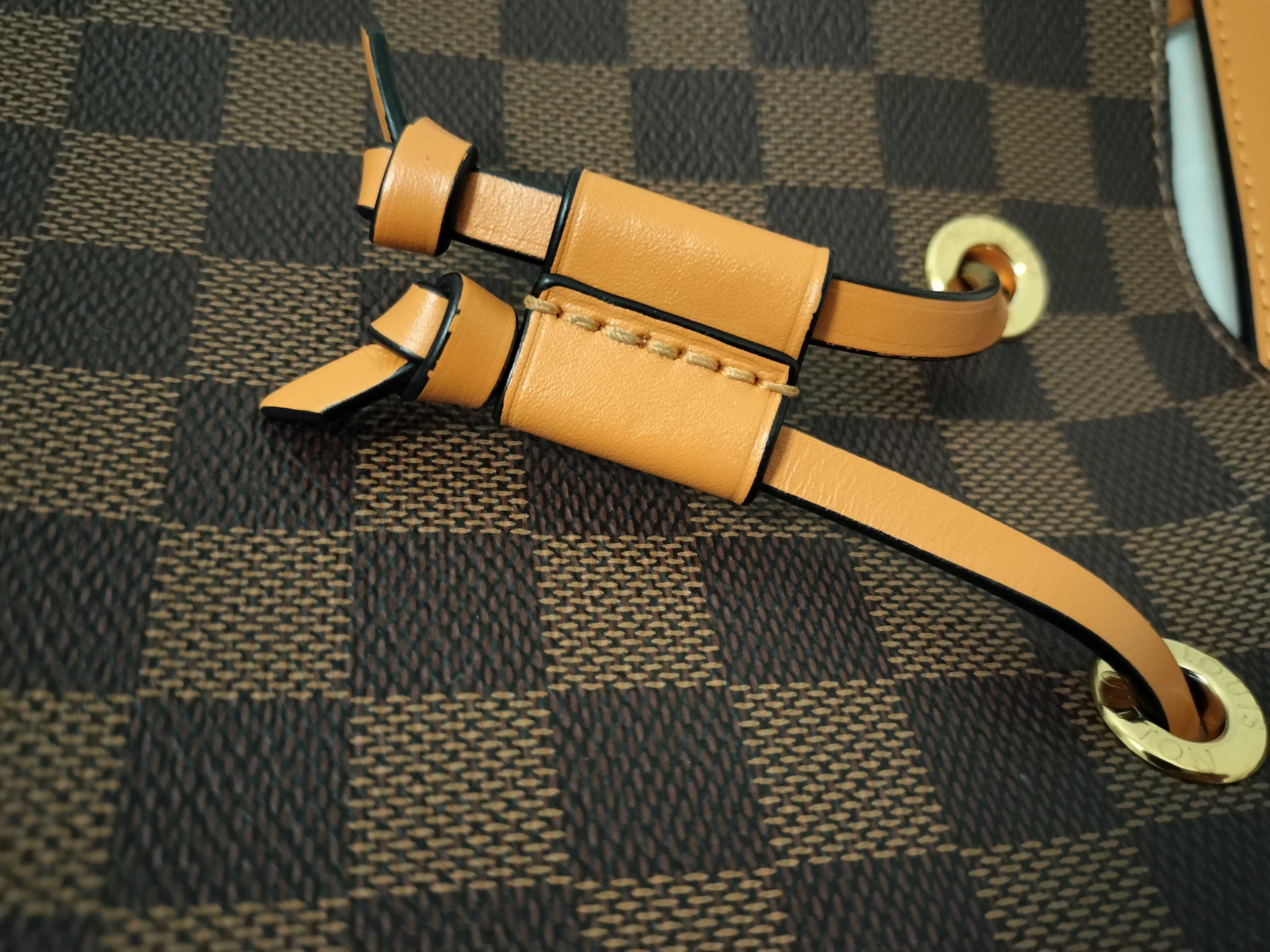 Damier Bucket Shoulder Bag — view 14