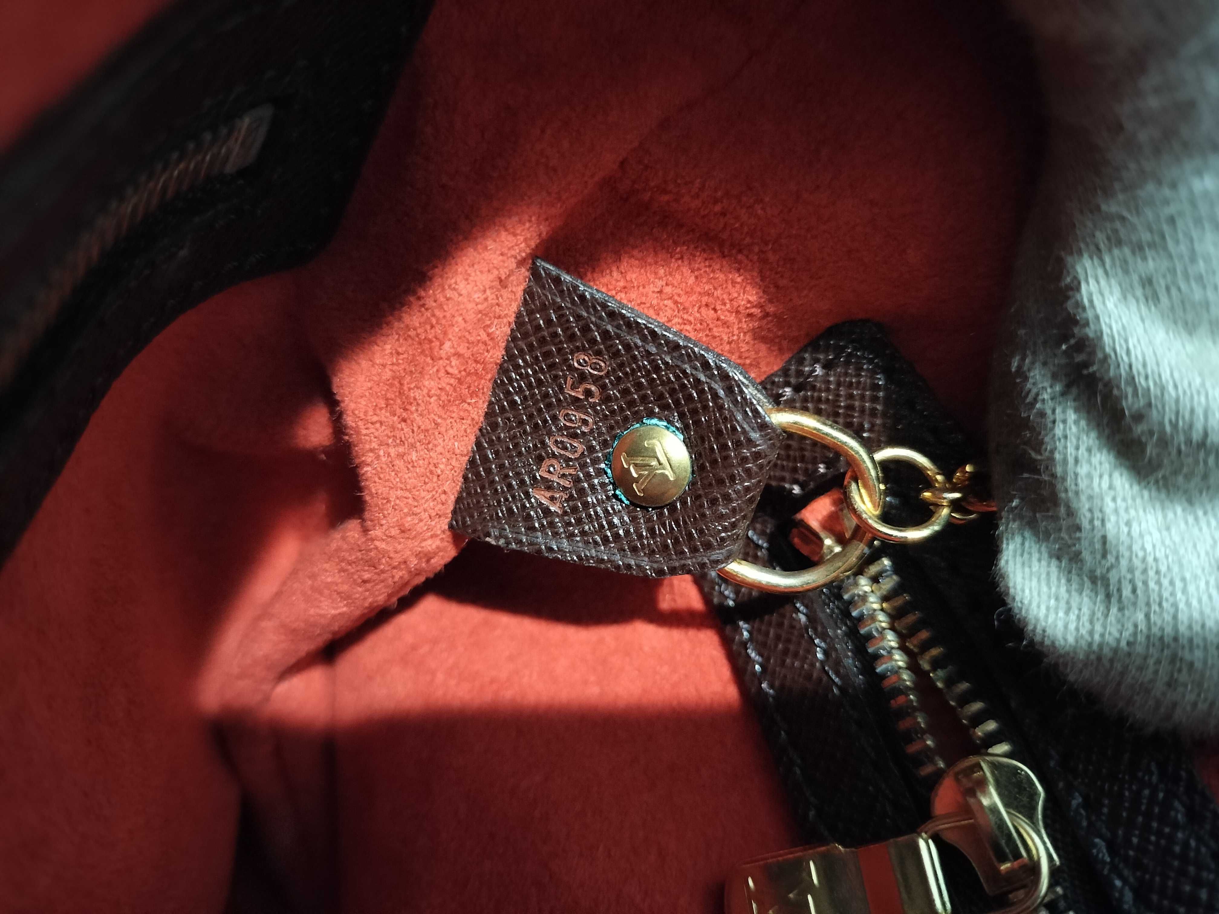Damier Mare Handbag — view 11